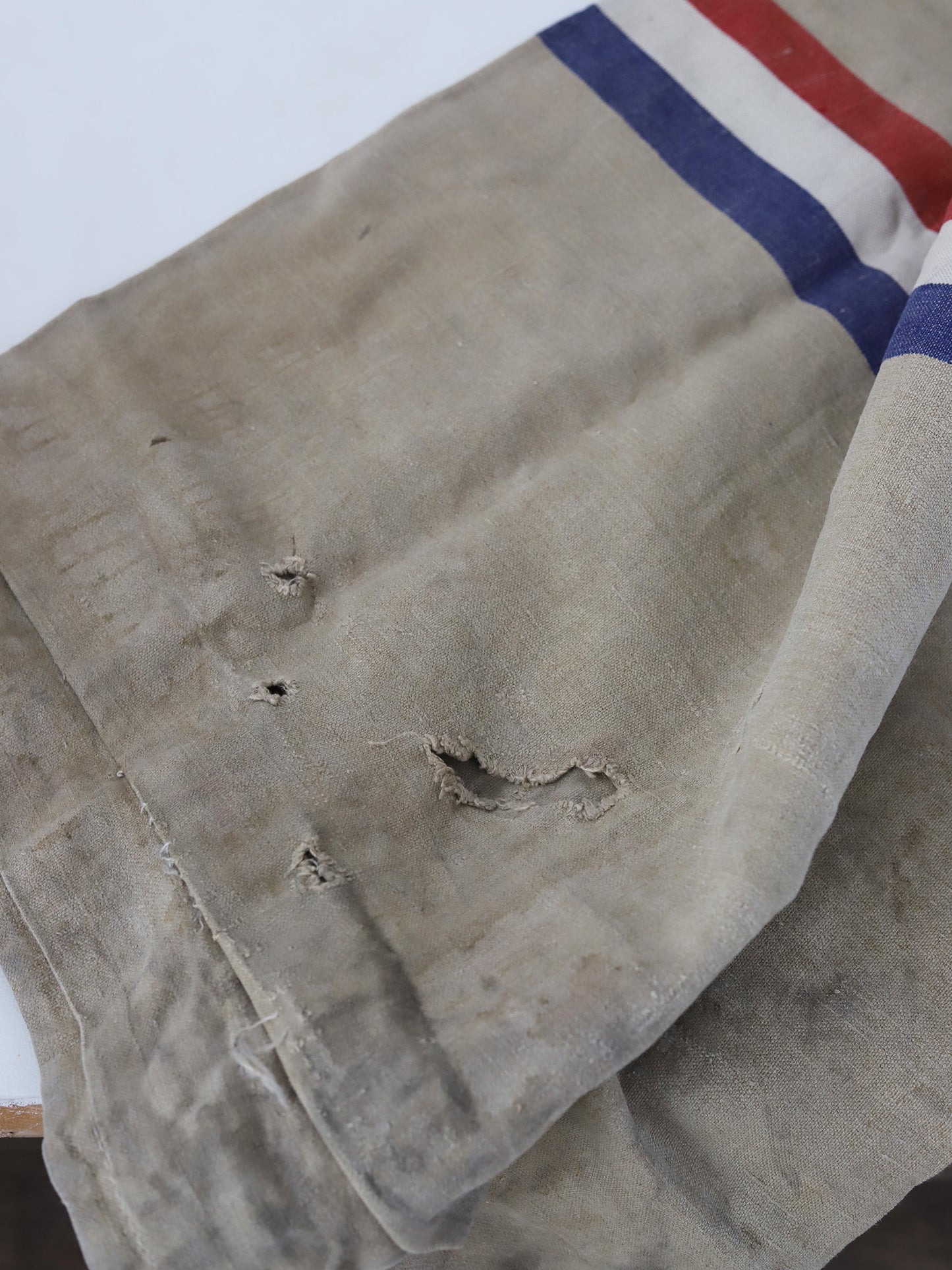 018 くるりと巻いたポストバック