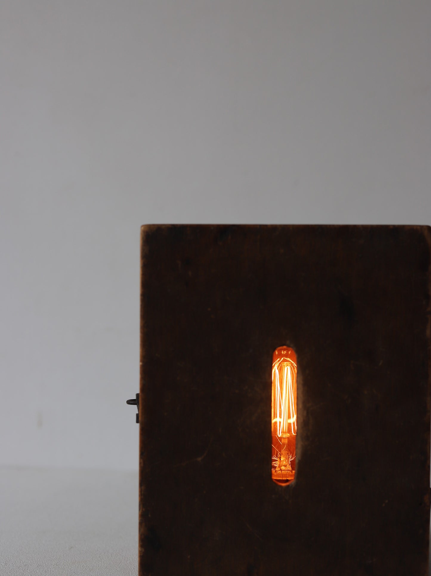 WOOD BOX LAMP