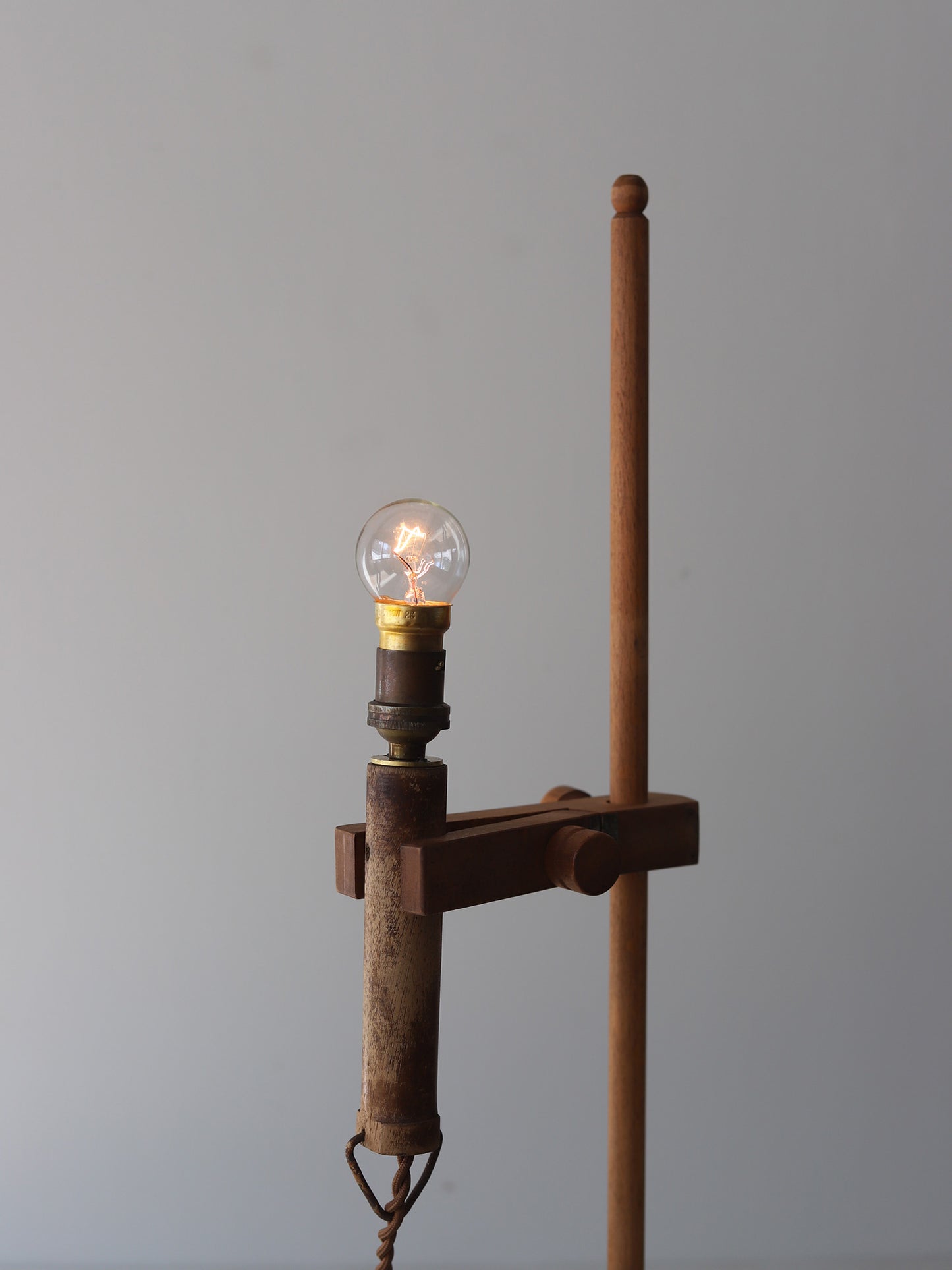 WOOD STAND WORK LAMP 187