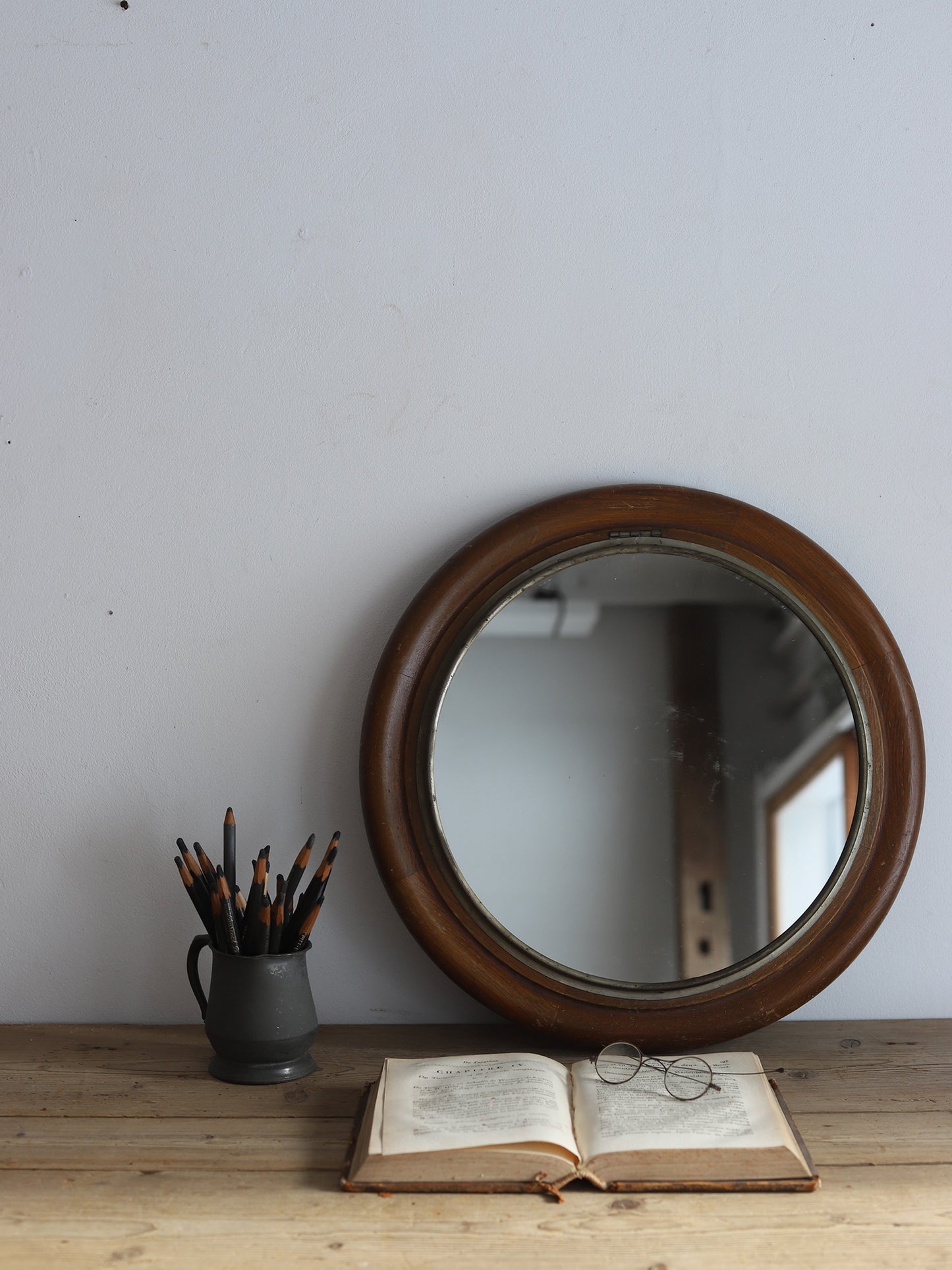 MIRROR 191 ROUND