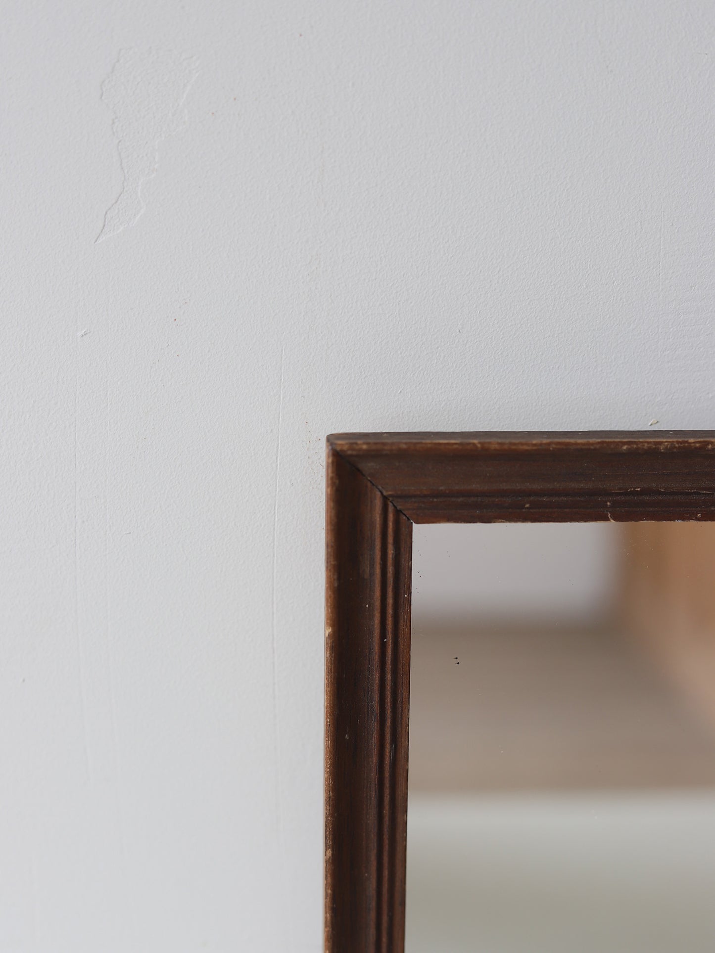 MIRROR 194