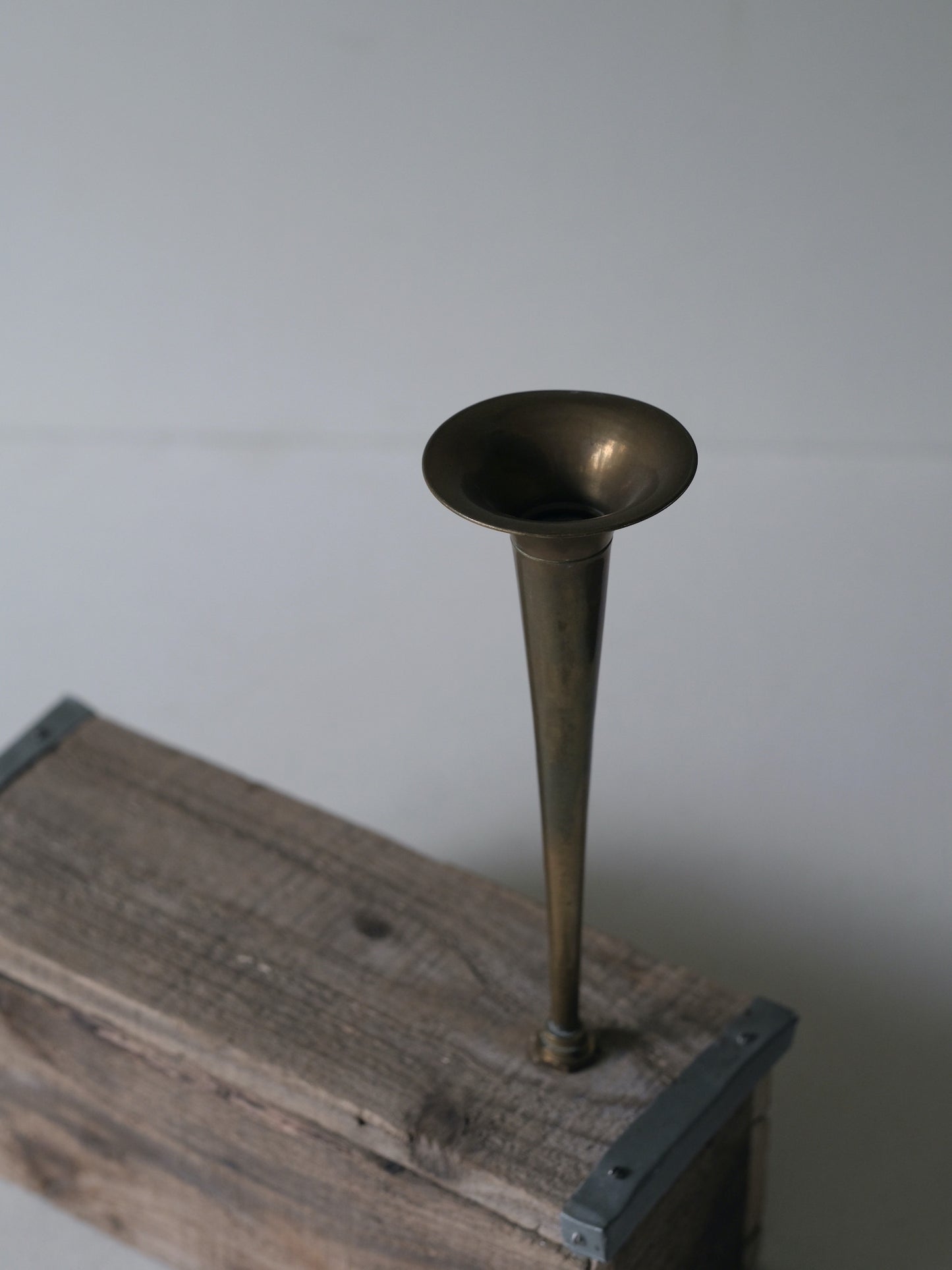HORN SPEAKER : B