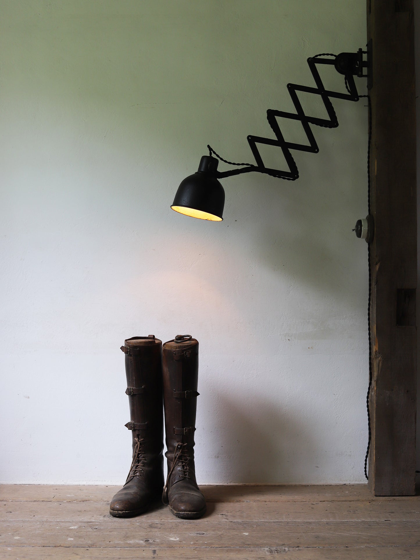 SCISSORS LAMP with SWITCH