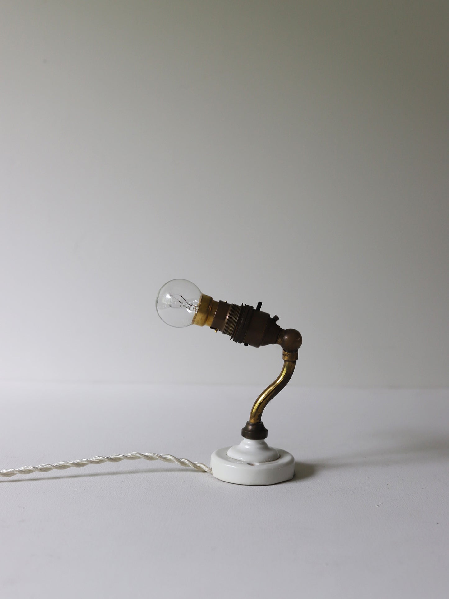 SMALL WALL LAMP