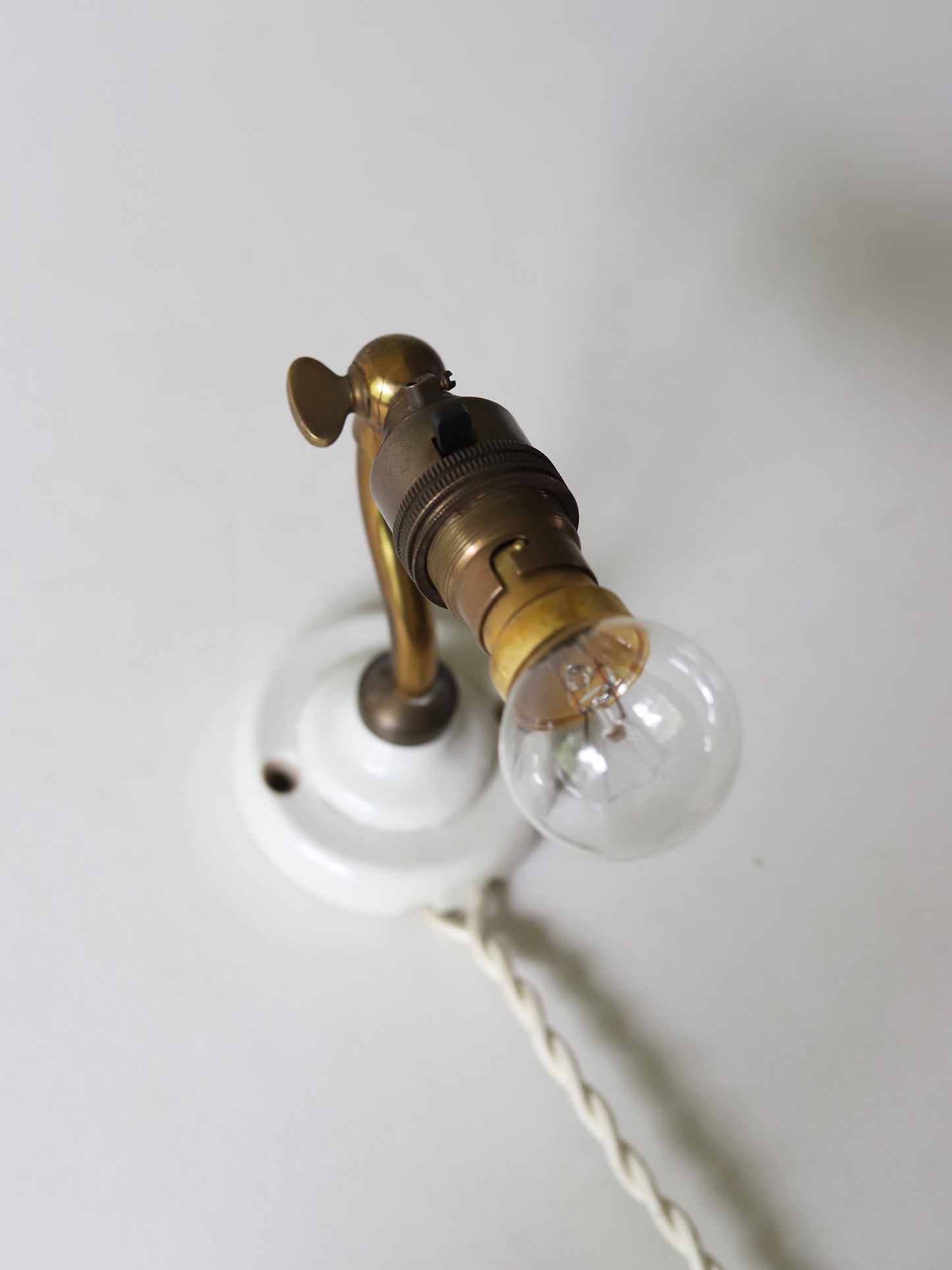 SMALL WALL LAMP