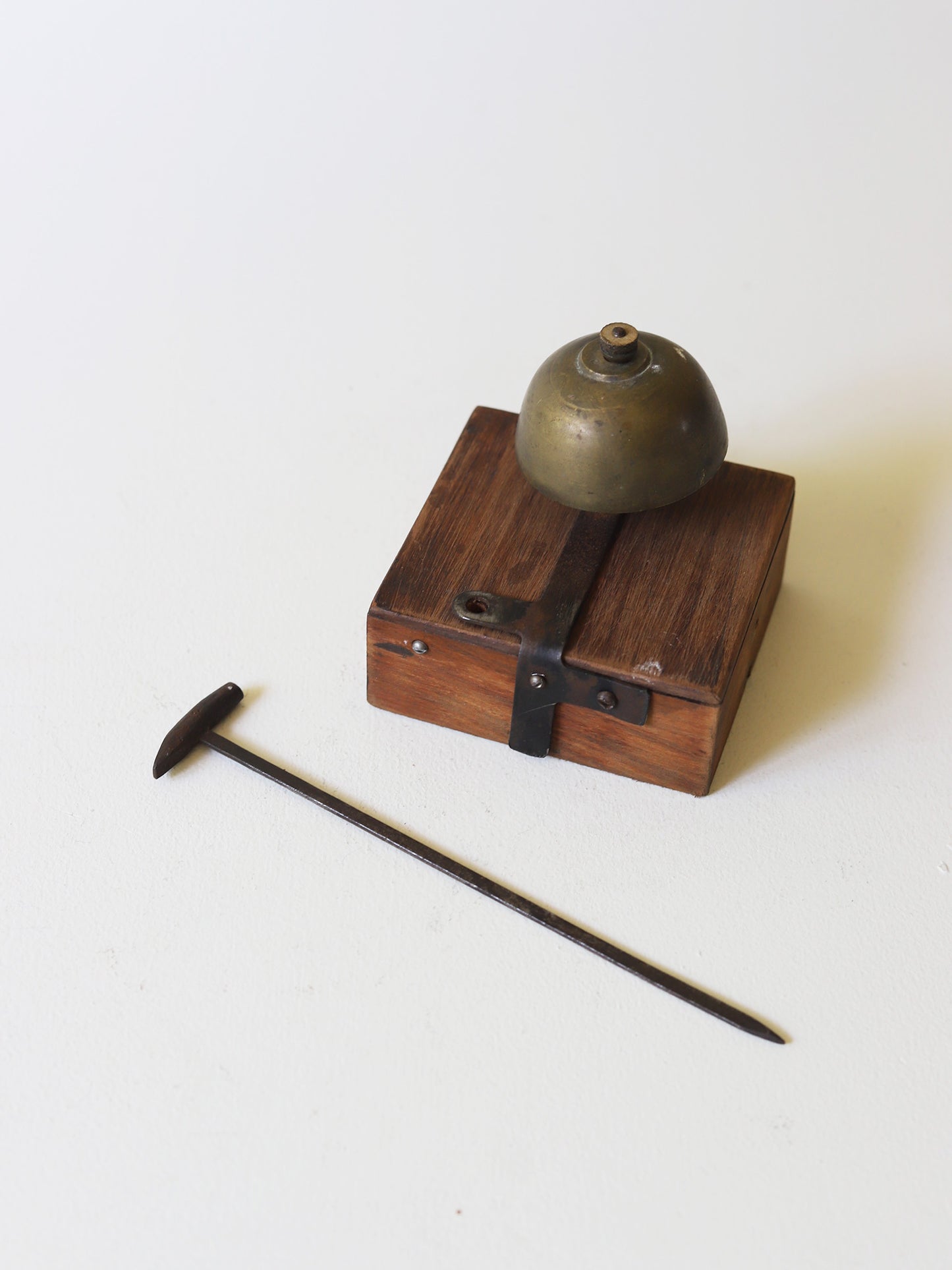 BELL