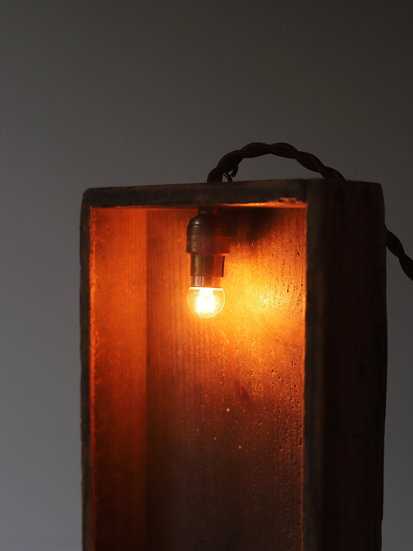 BOX LAMP