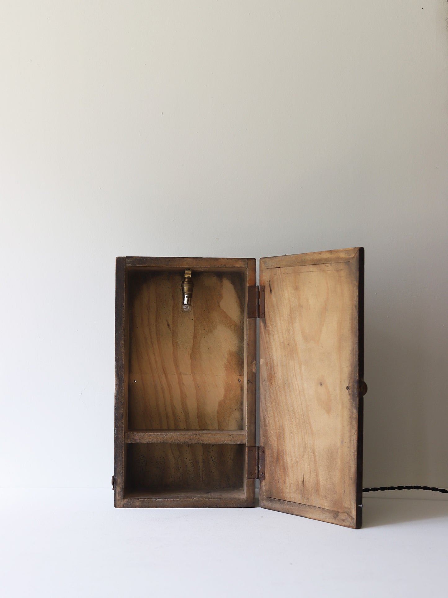 BOX LAMP