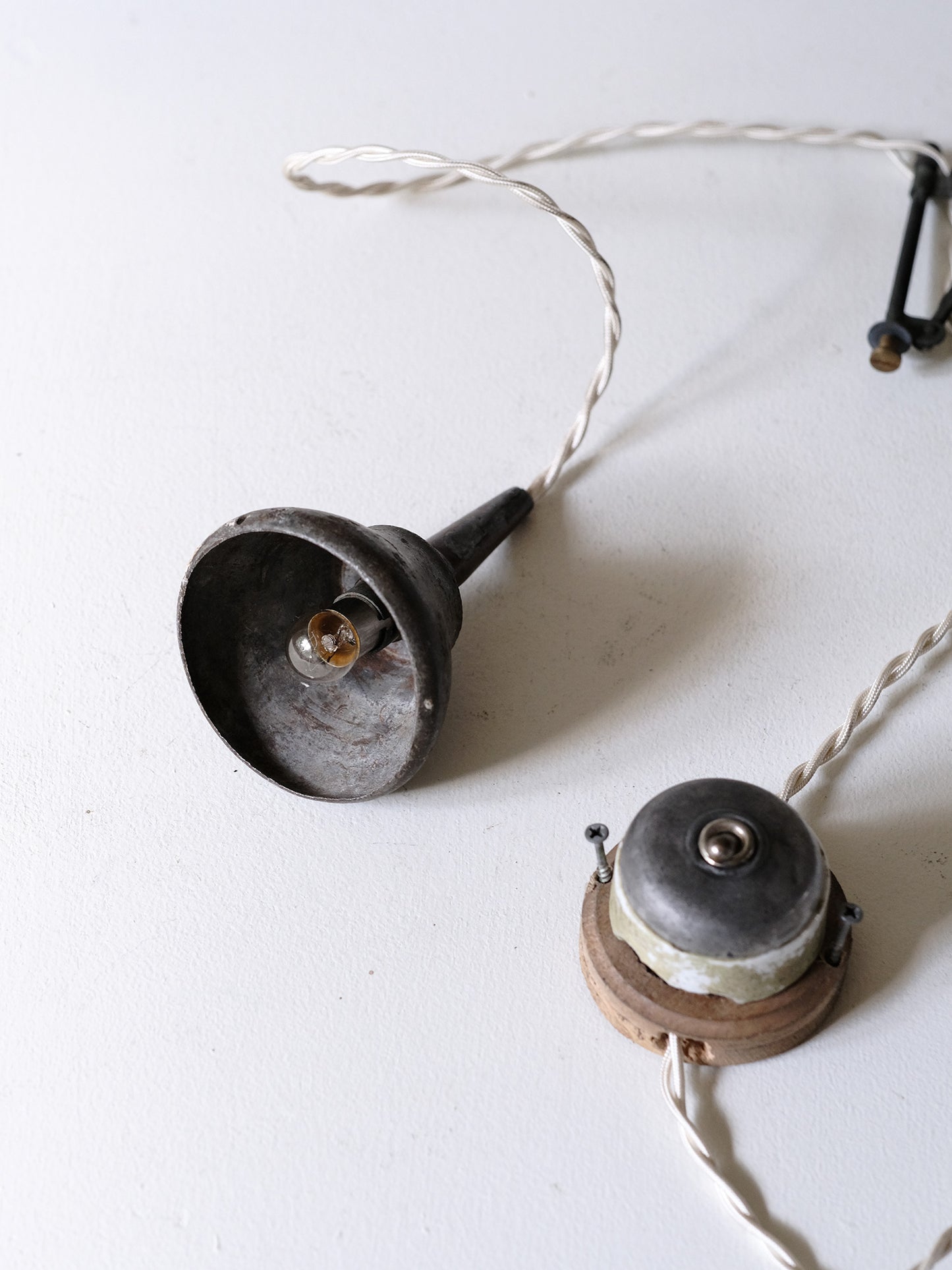 FUNNEL LAMP & SWITCH