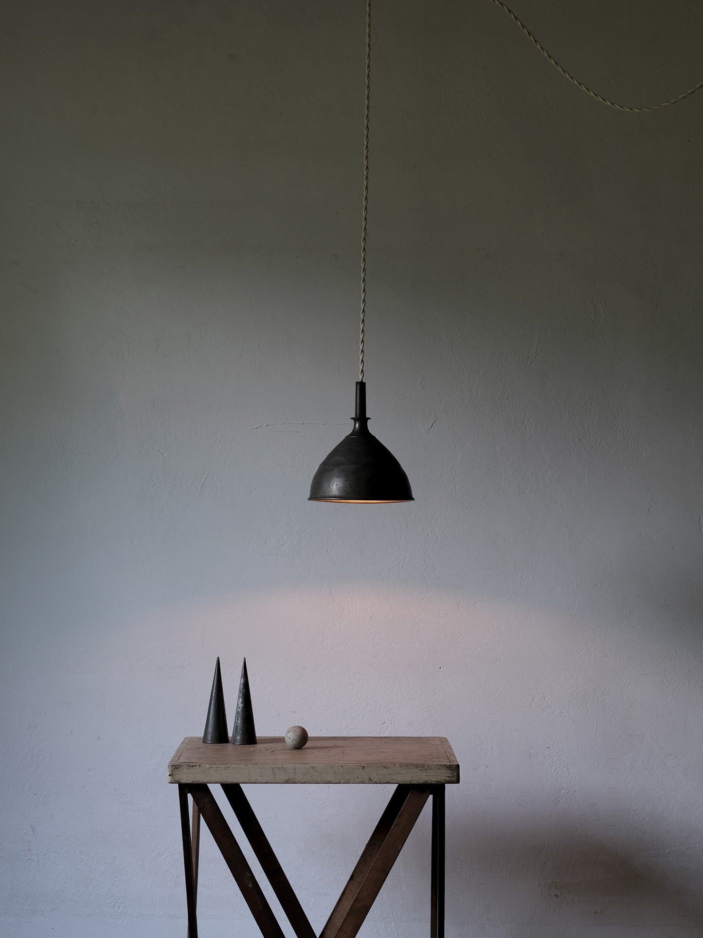 PEWTER FUNNEL LAMP : M