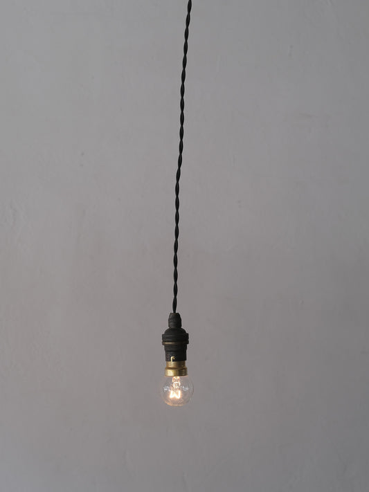 BRASS SOCKET LAMP : C