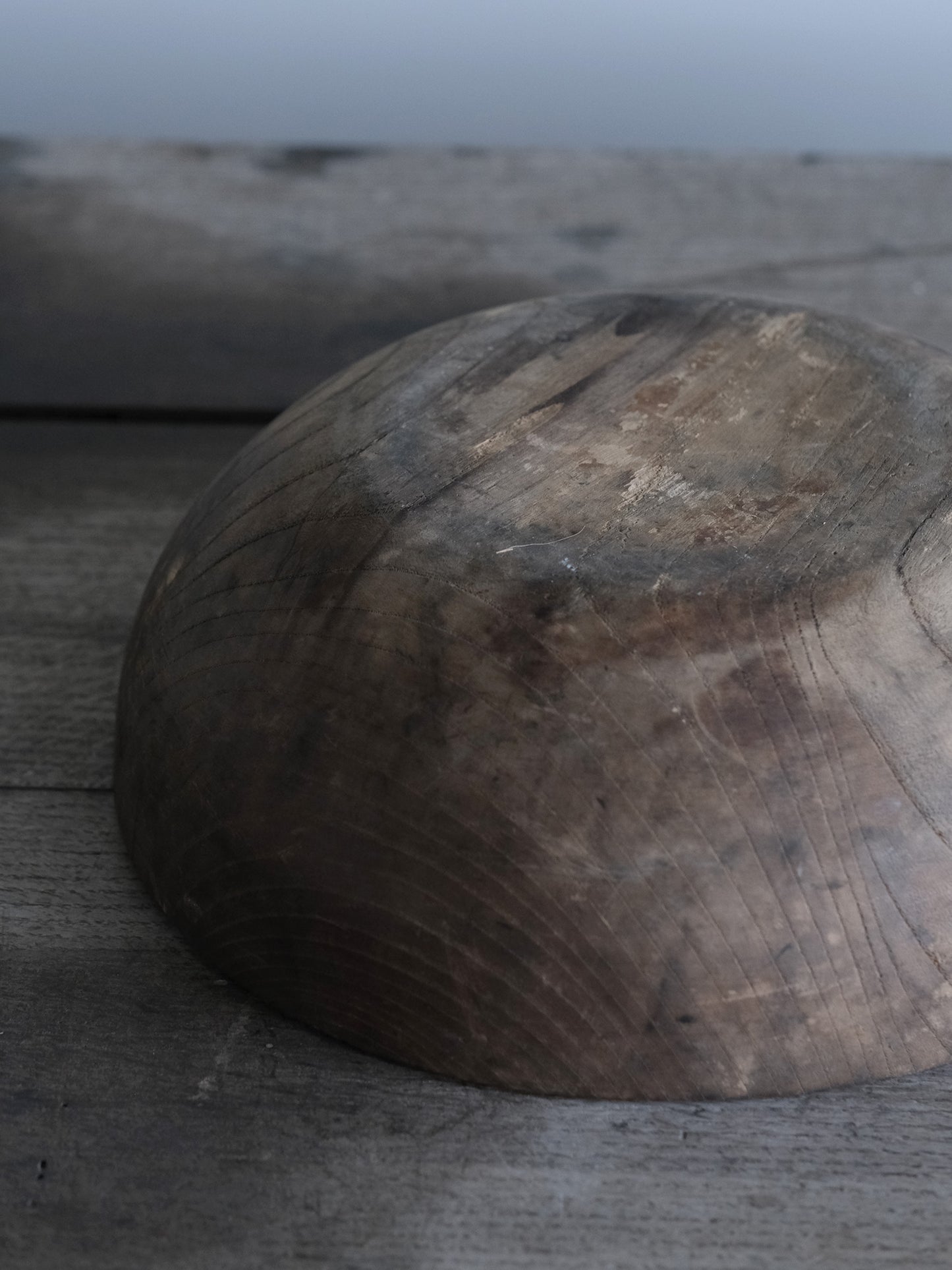 BE WOODEN BOWL