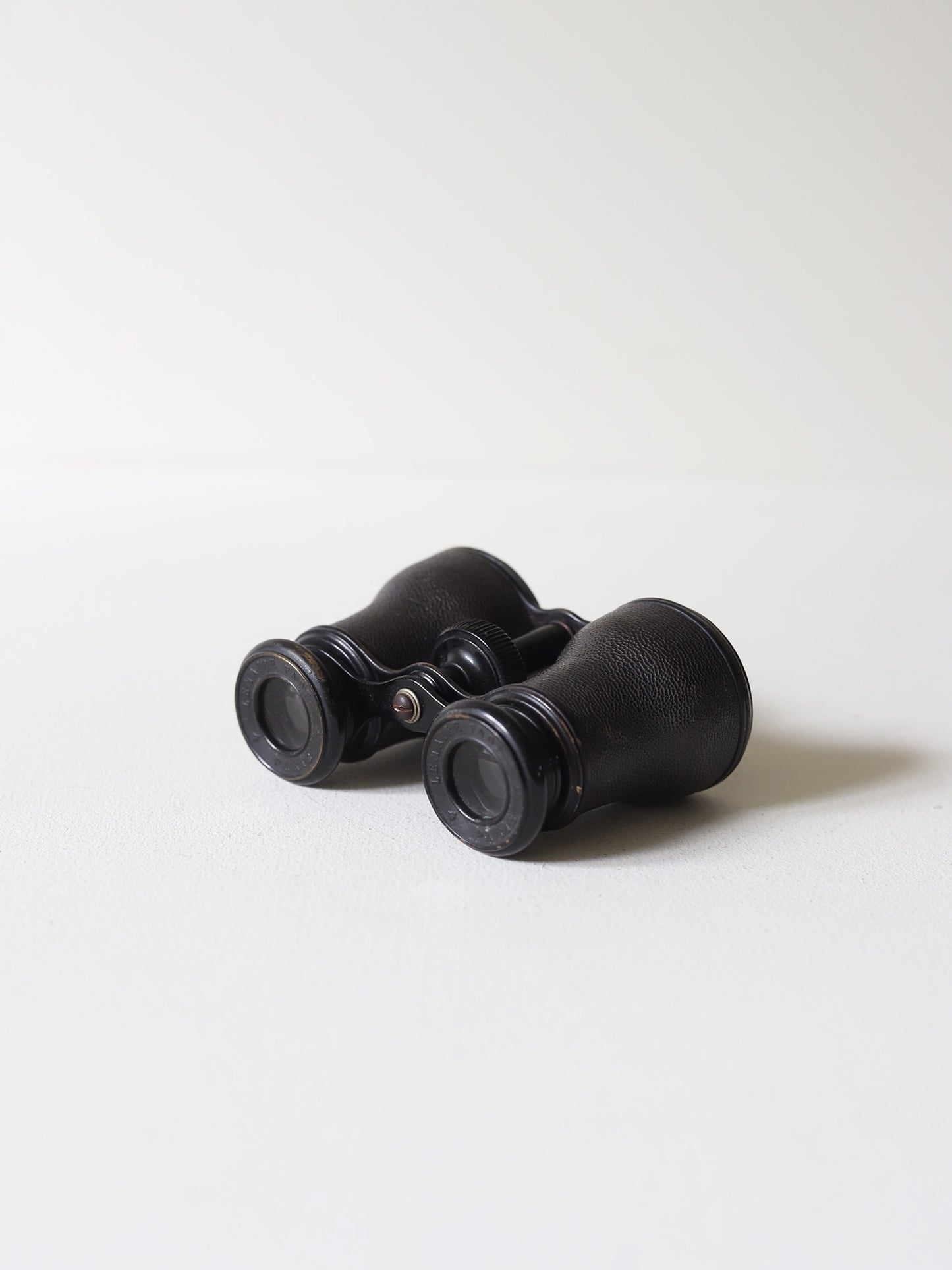 BINOCULARS