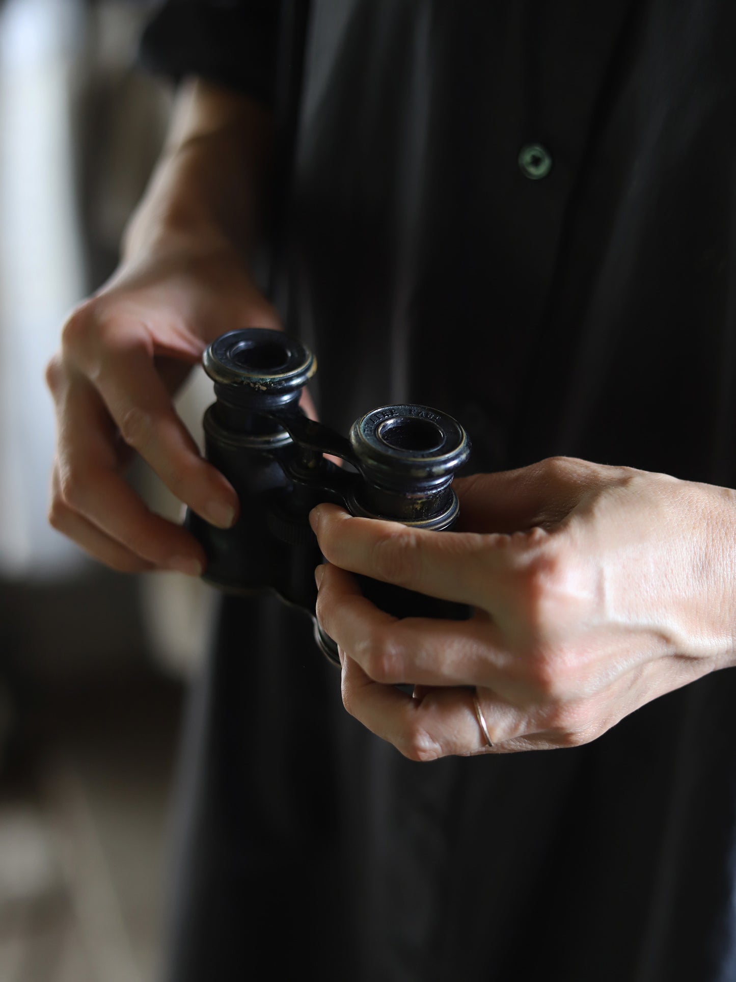 BINOCULARS