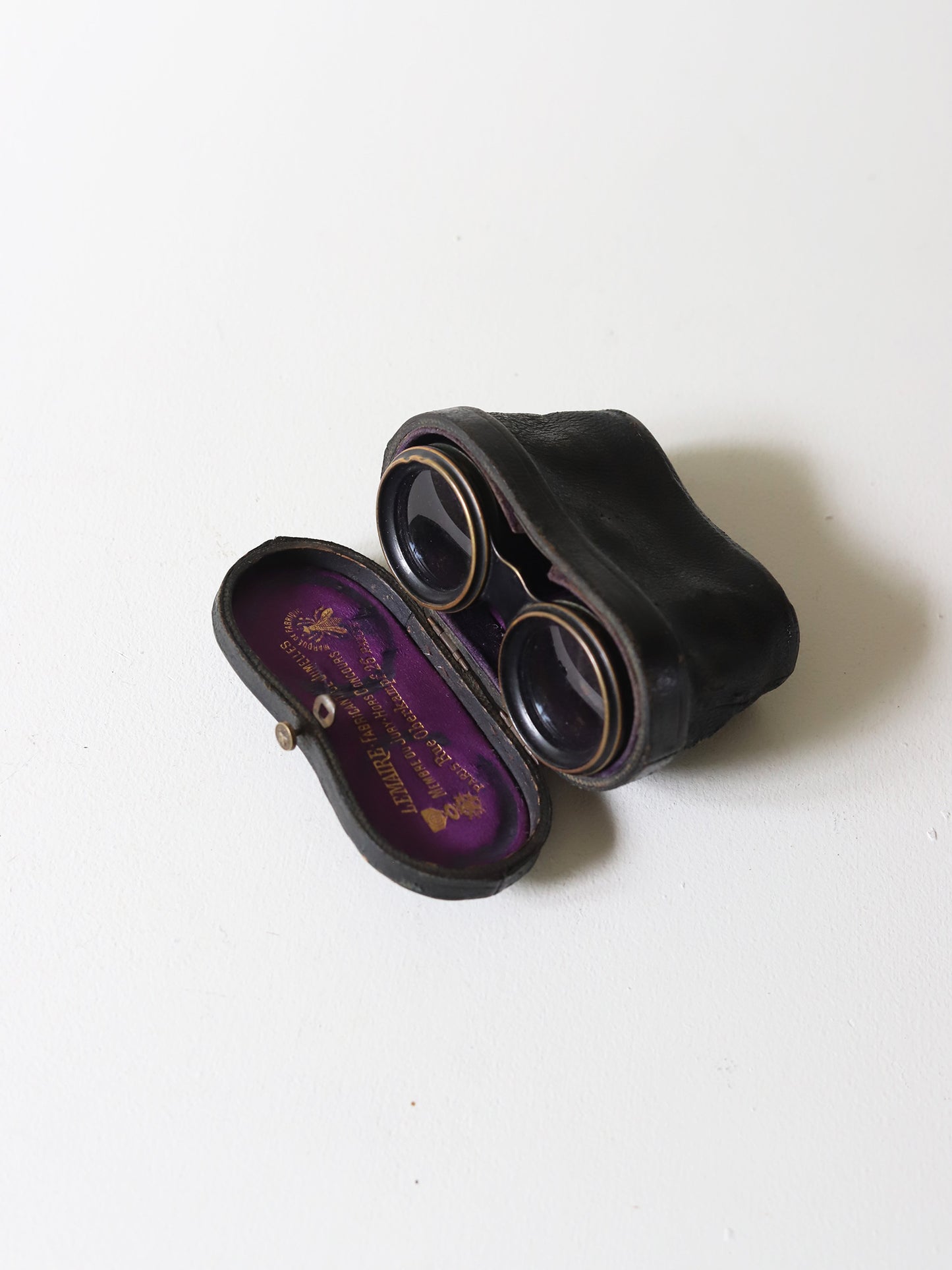 BINOCULARS