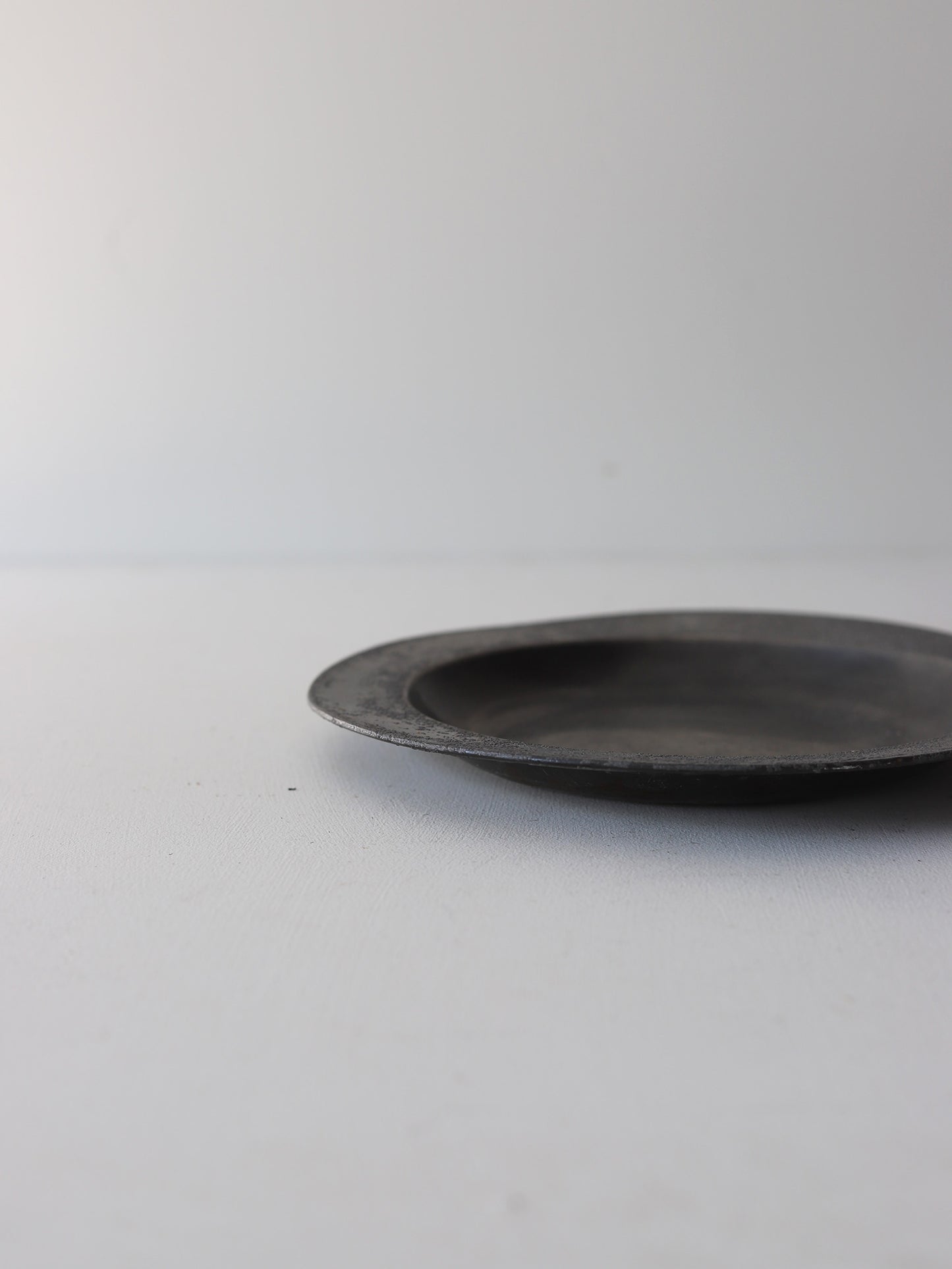 PEWTER PLATE 005