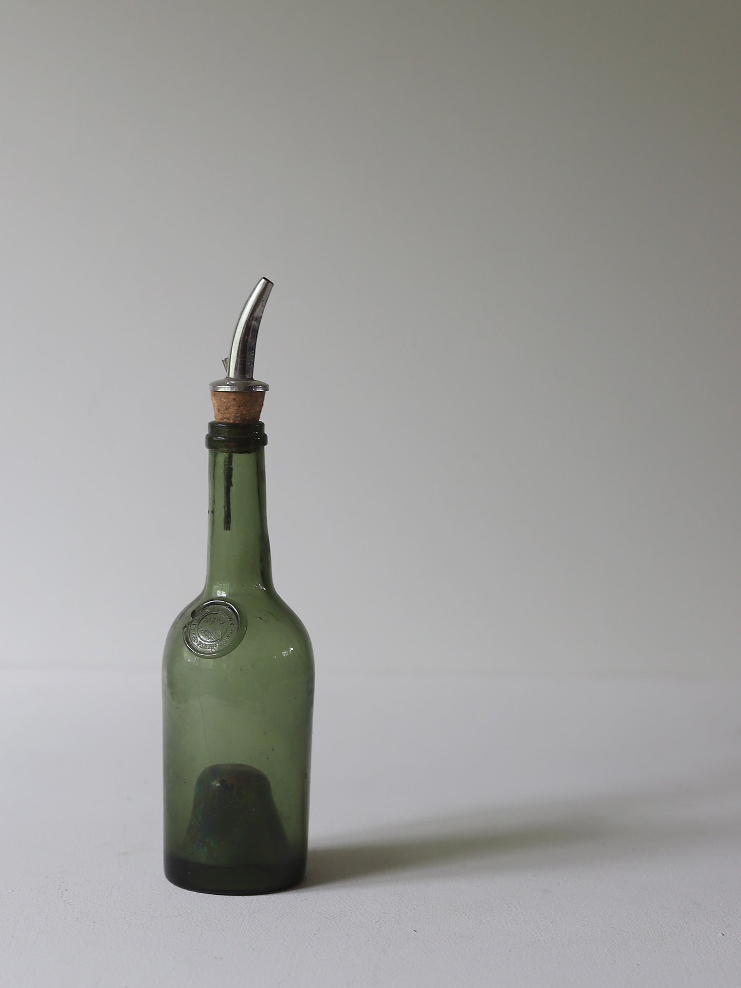 OIL POT