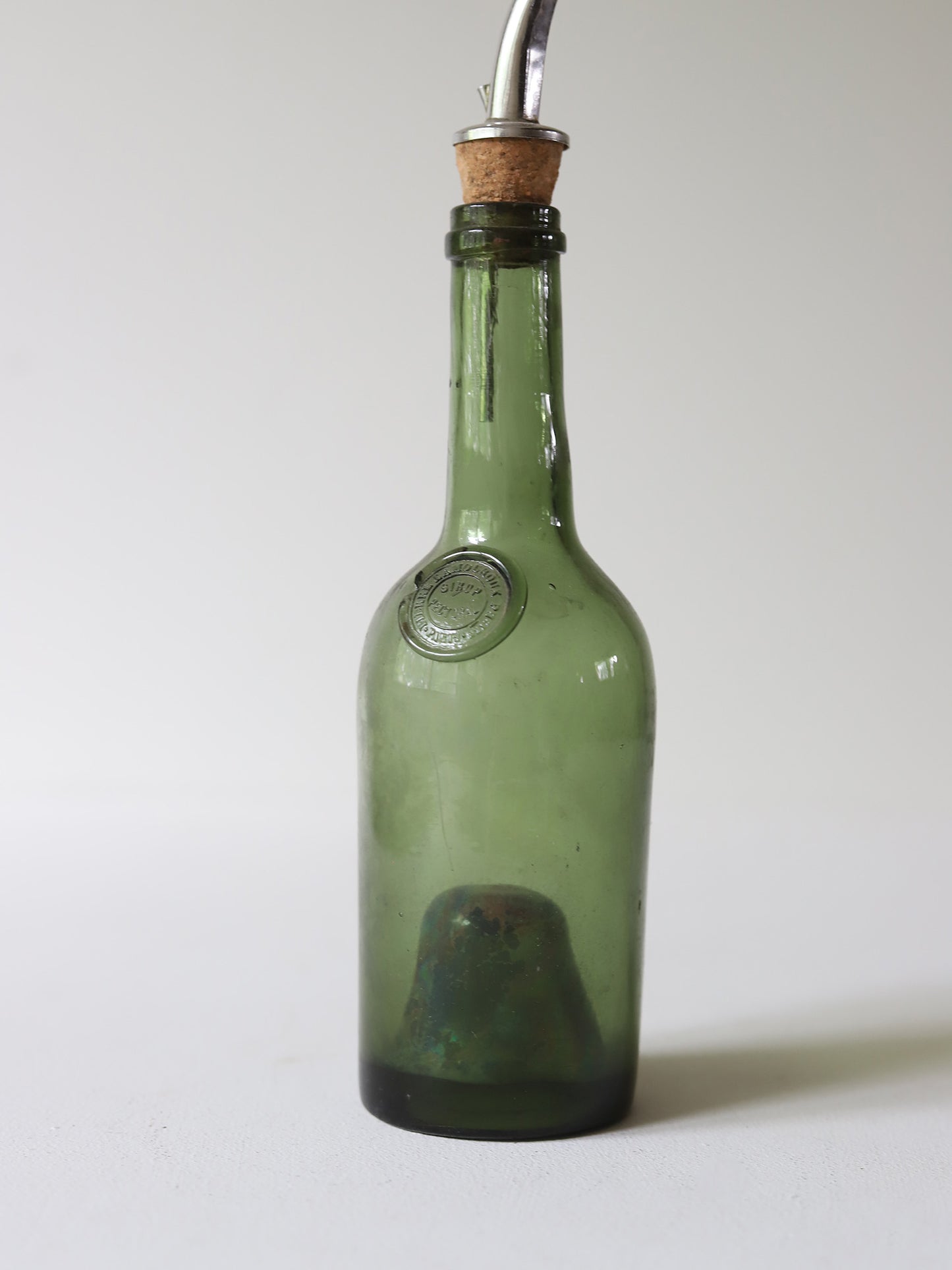 OIL POT