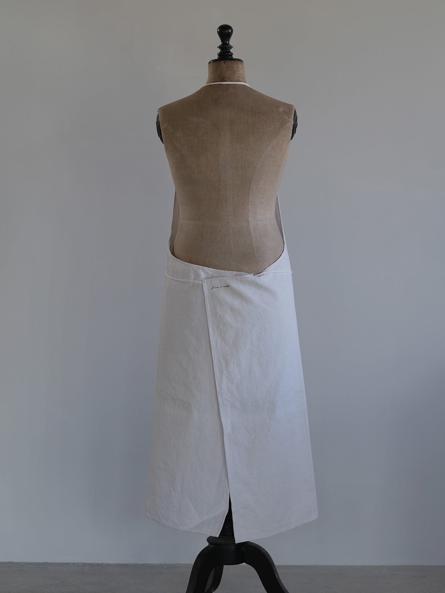 UTOxFIVE  APRON sheet 2-A