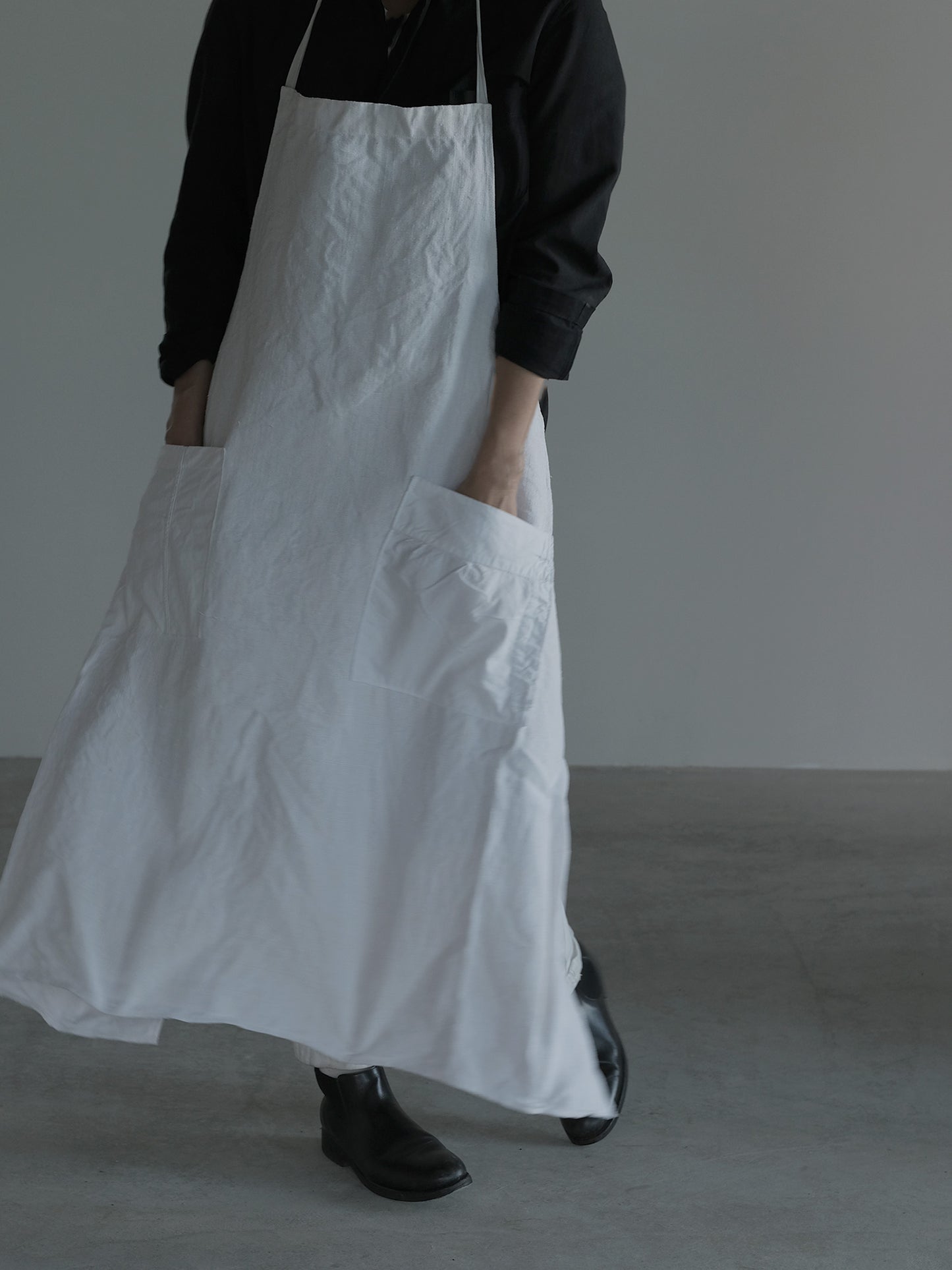 UTOxFIVE APRON 2 pockets-A