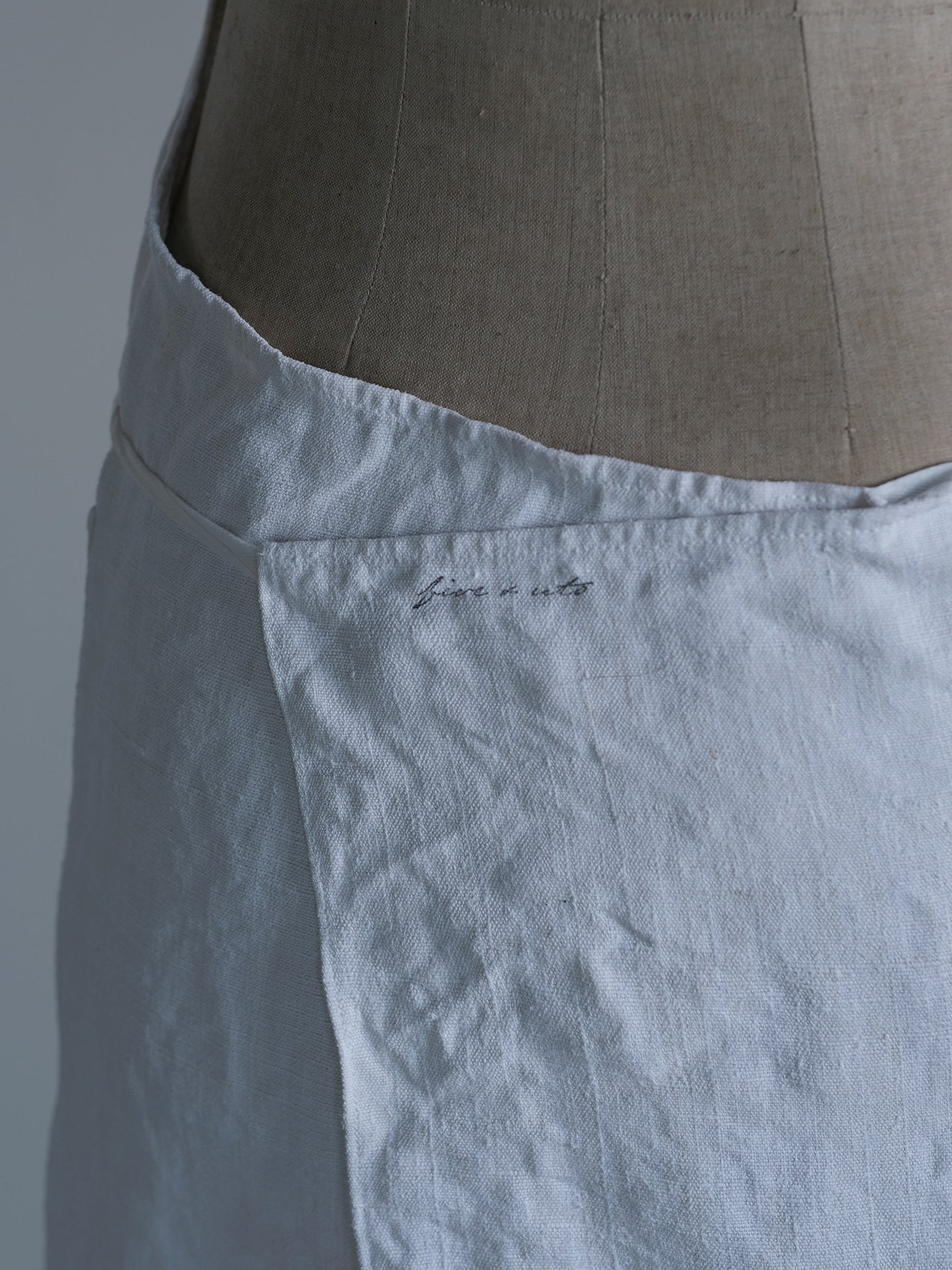 UTOxFIVE APRON 2 pockets-B