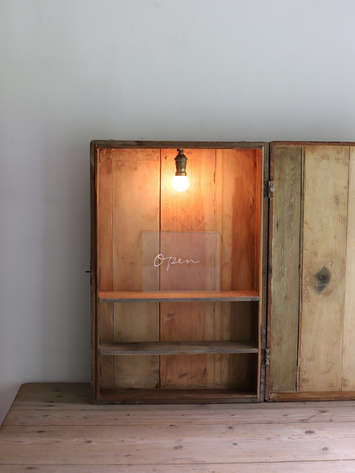 WOODBOX with LAMP