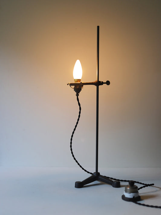 IRON STAND LAMP