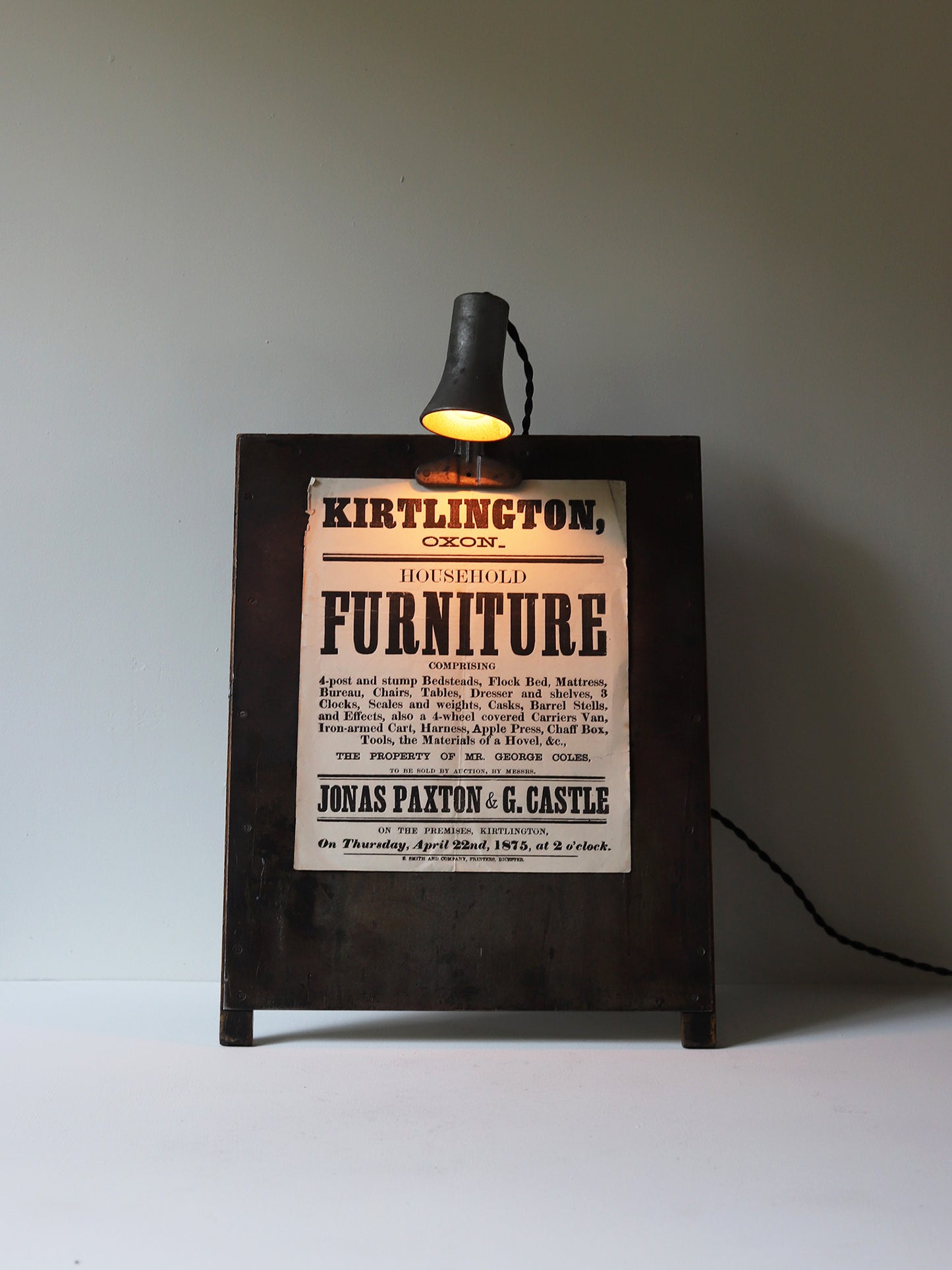 SIGNBOARD LAMP