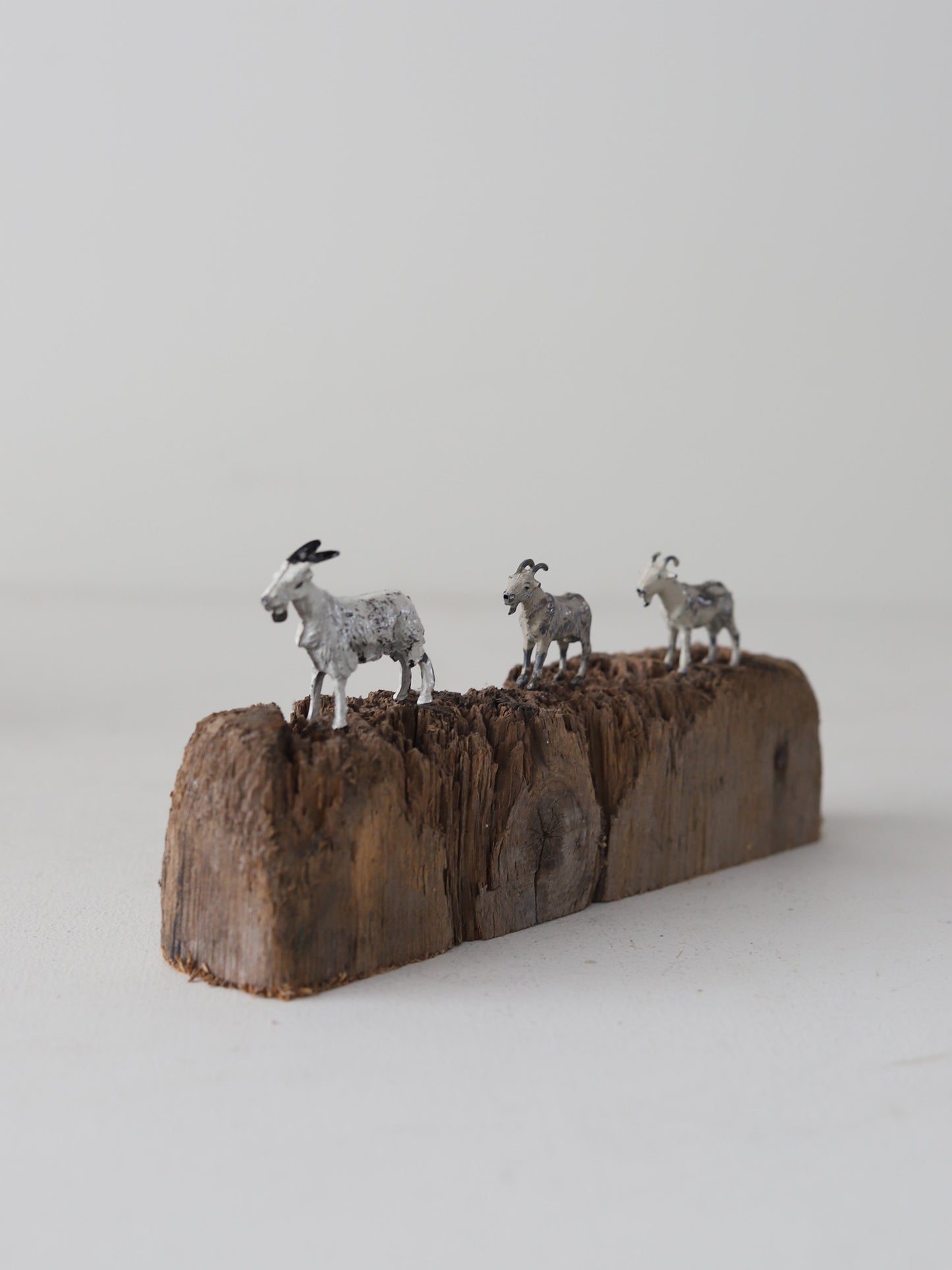 005c　三びきのやぎのがらがらどん