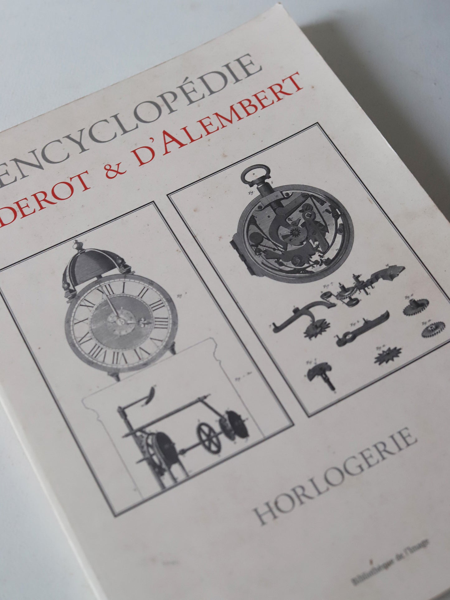 055 古時計と時計の中身と時計の本