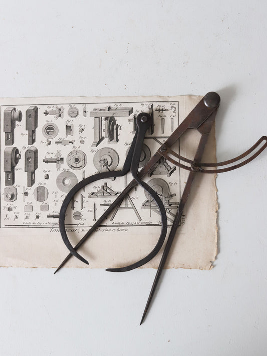 097 ノギス＆ディバイダー＆図