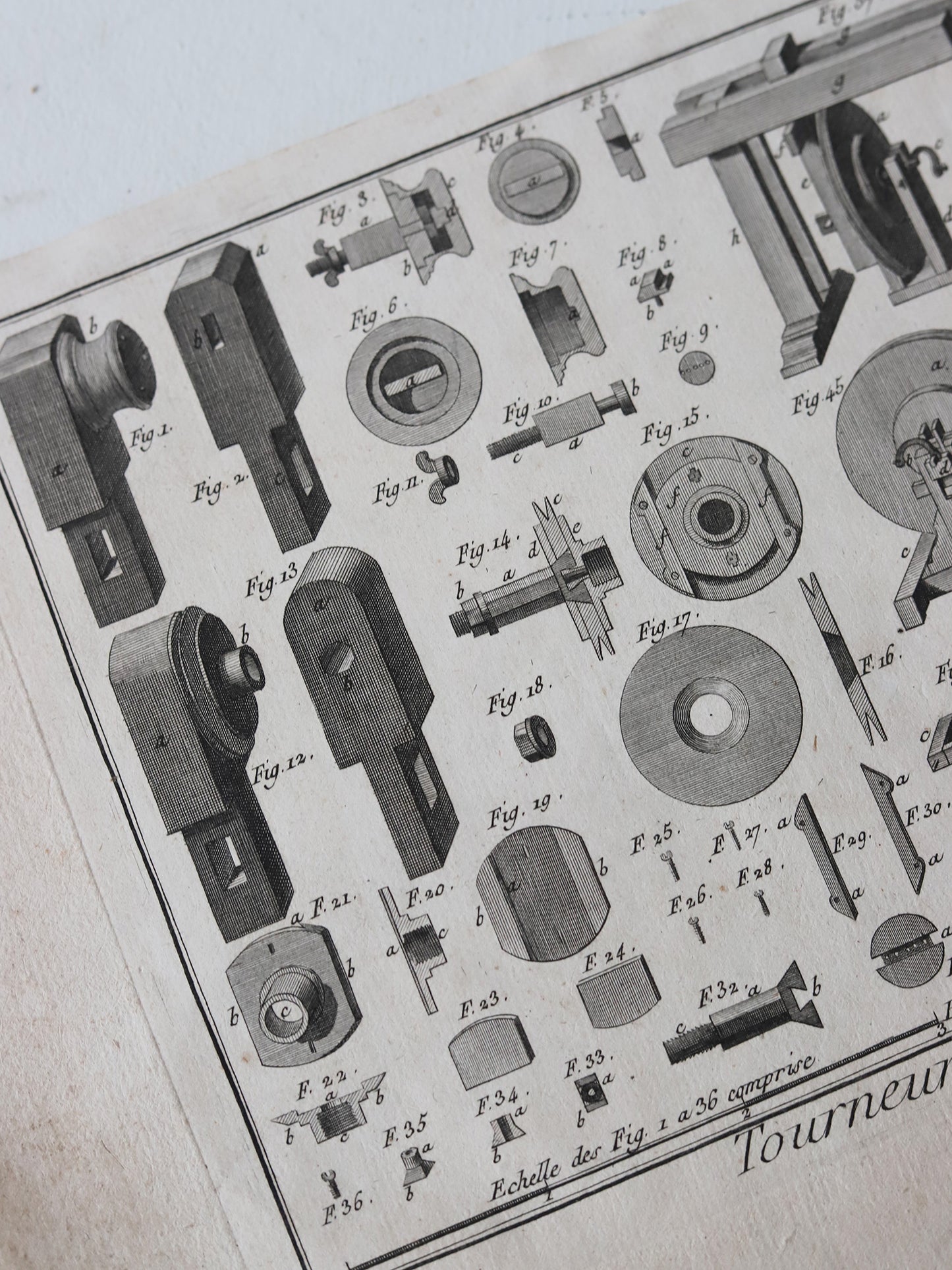 097 ノギス＆ディバイダー＆図