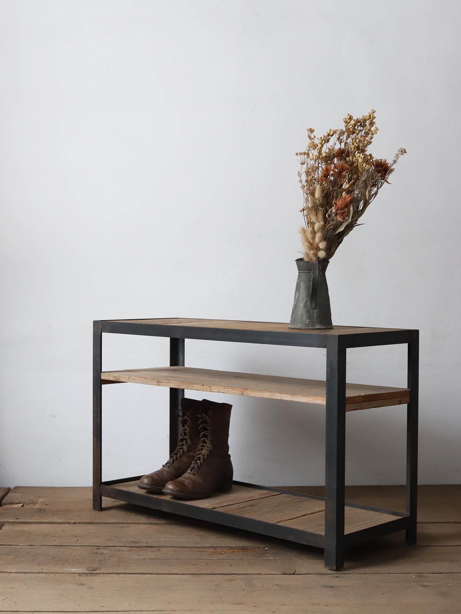 FURNITURE – FIVE FROM THE GROUND