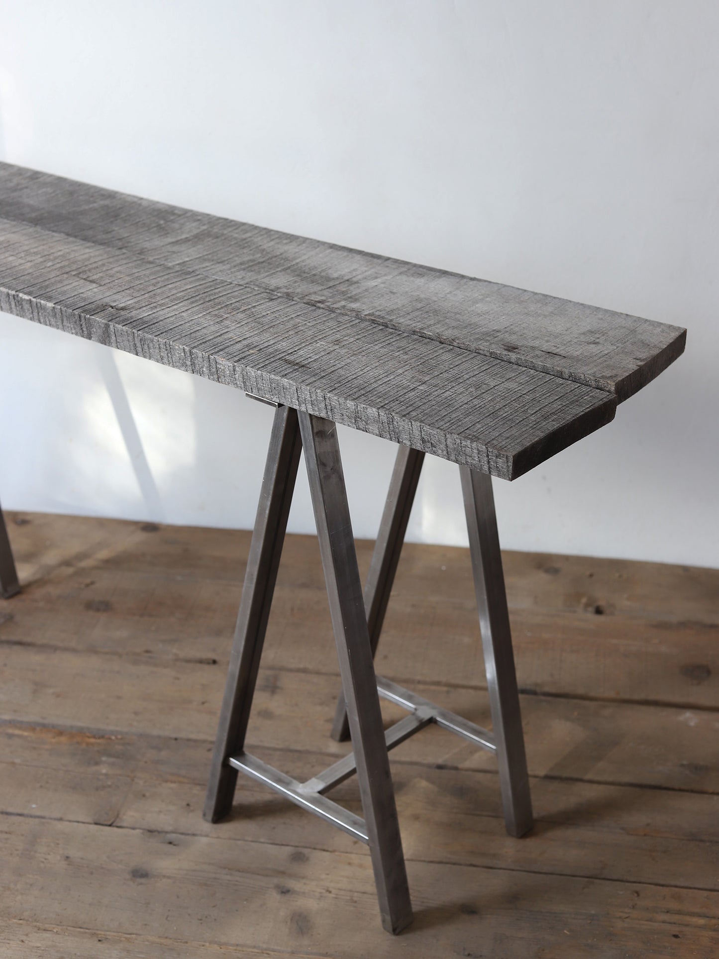 156 SAWHORSE TABLE
