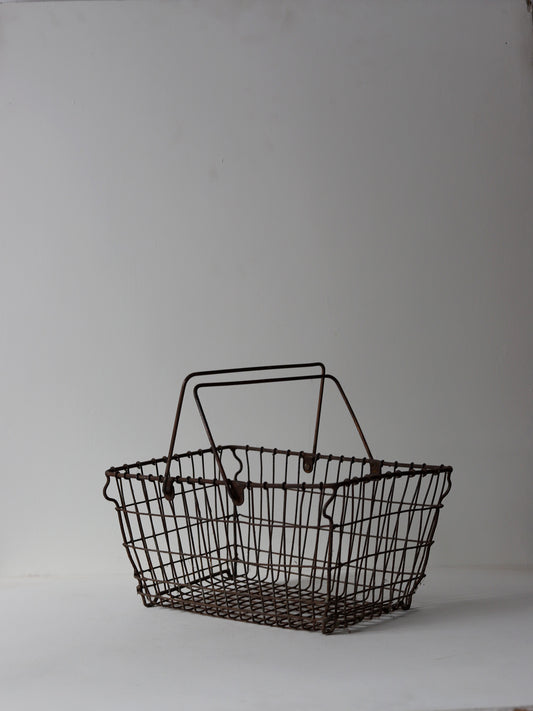 046  サビサビかご