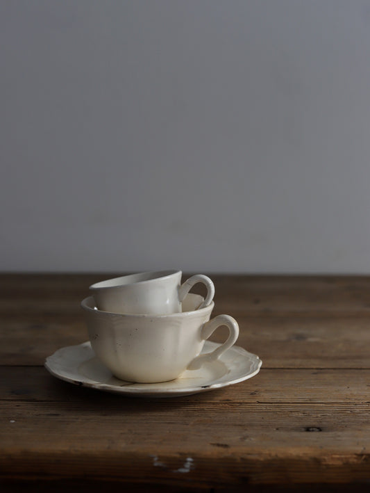 089 ソーサーとカップ2点のセット