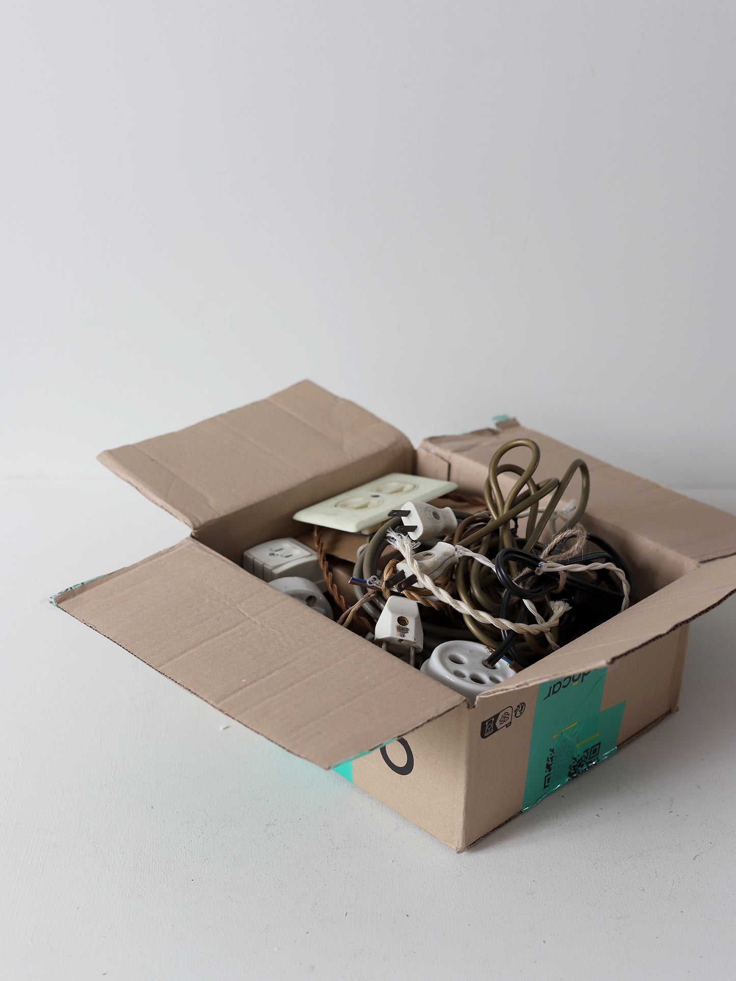 110  ランプのパーツ色々