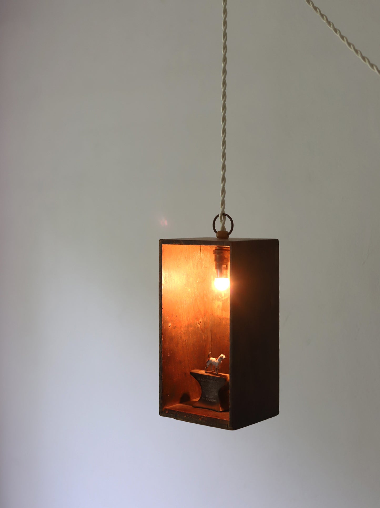 BOX LAMP