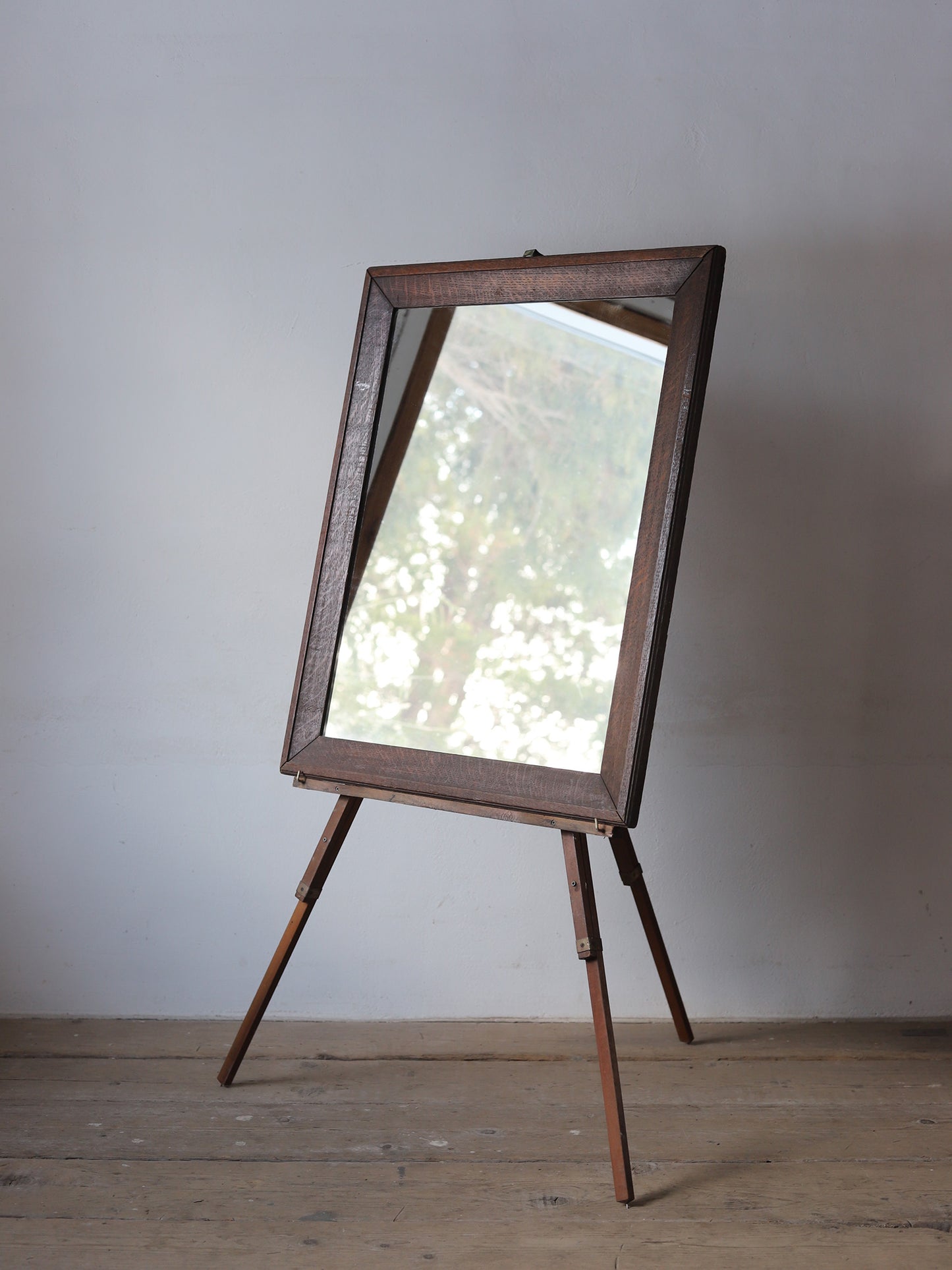 MIRROR with EASEL