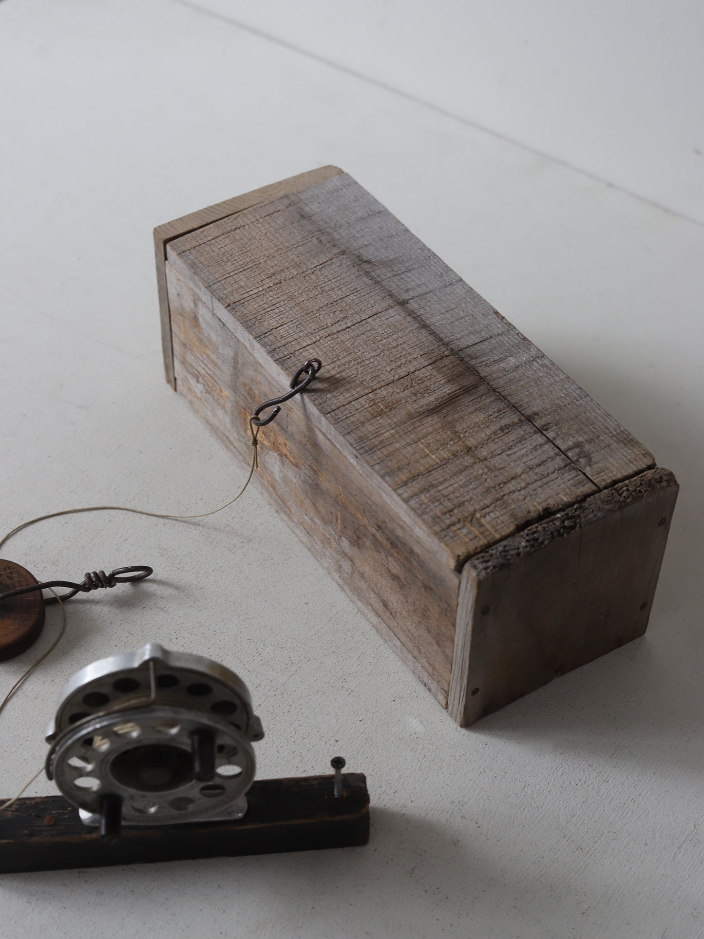 SPEAKER BOX & REEL - A