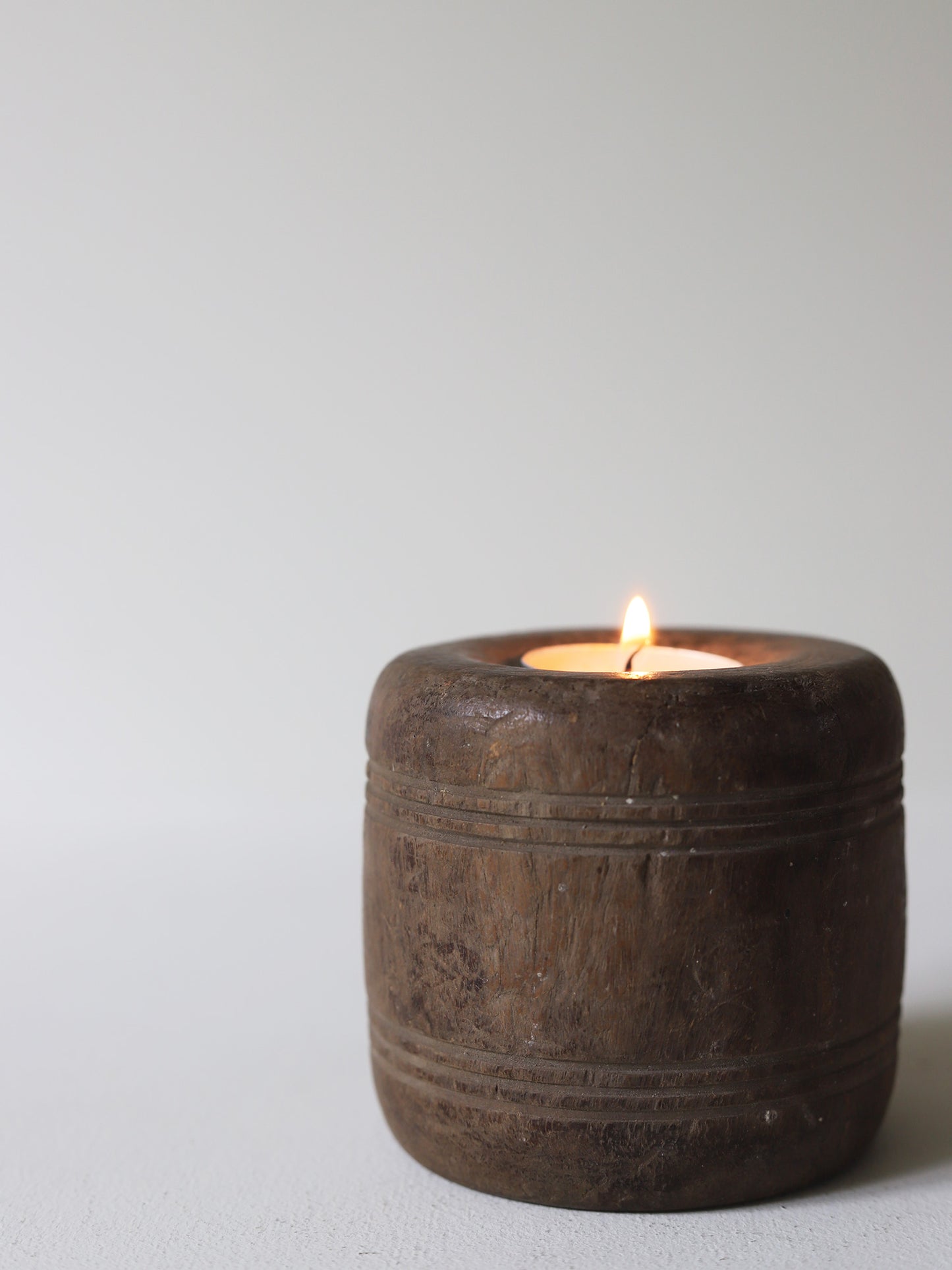 CANDLE STAND B