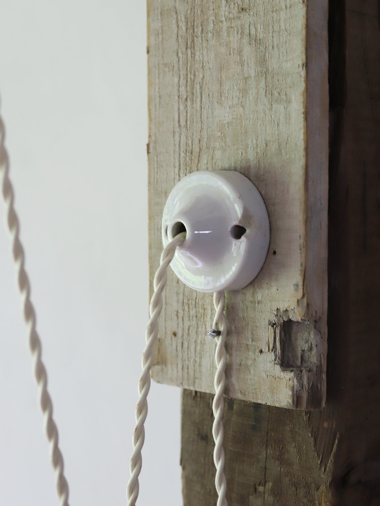 POTTERY LIFTING LAMP