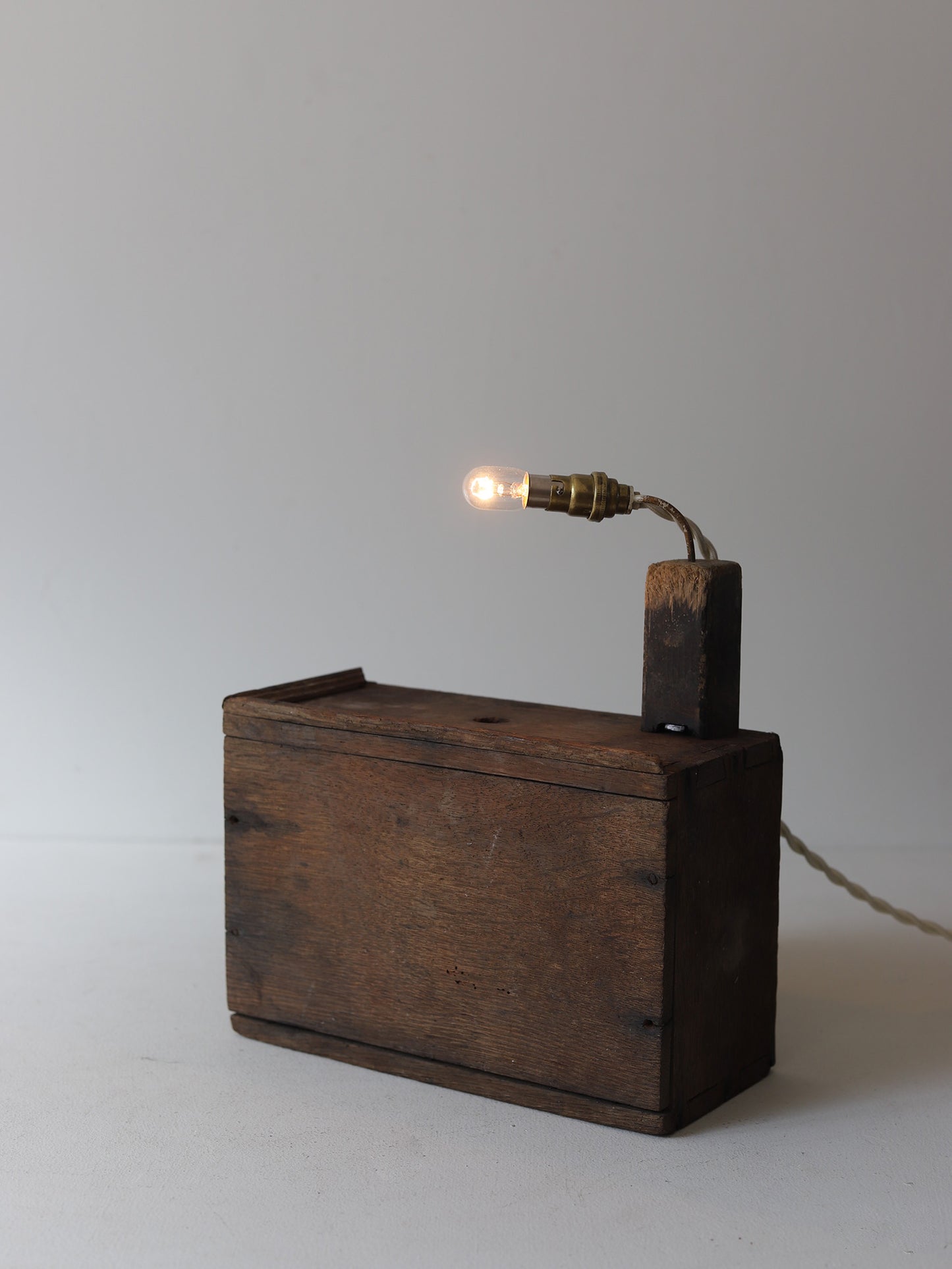 CLAMP LAMP
