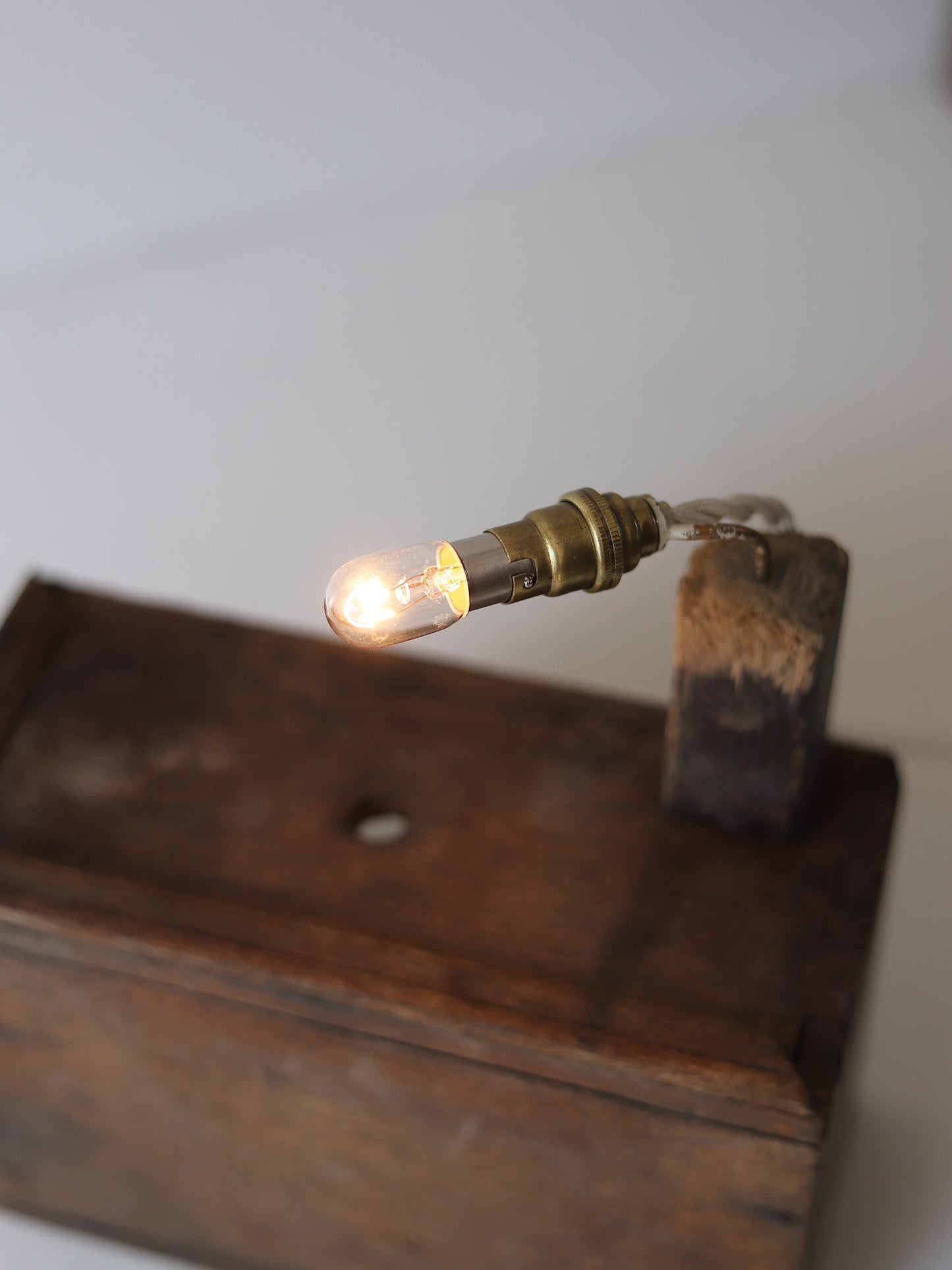 CLAMP LAMP