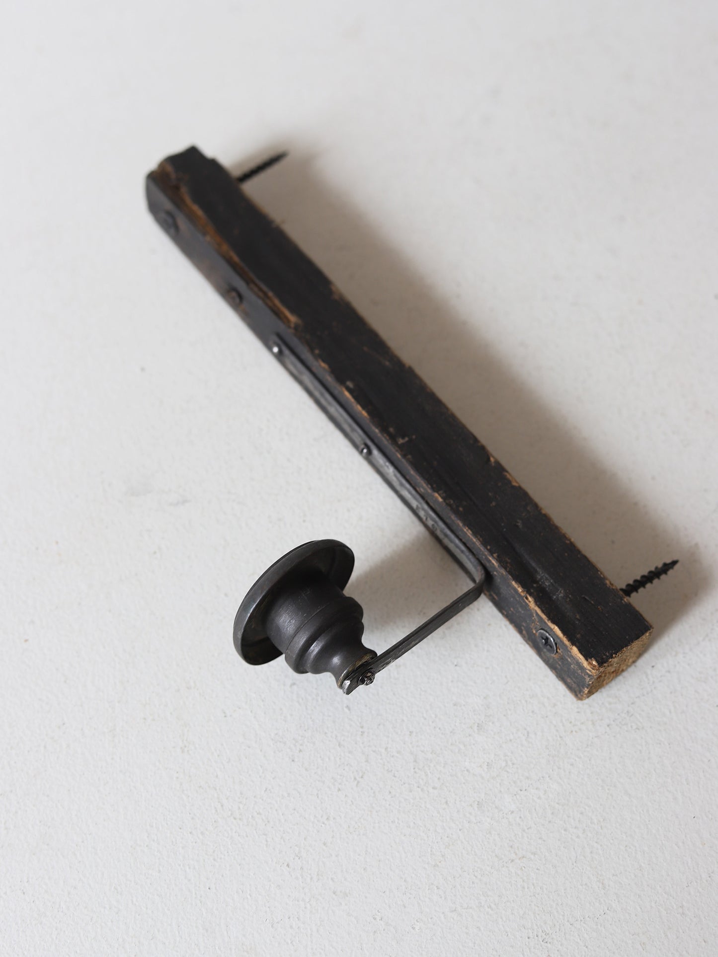 WALL CANDLE STAND