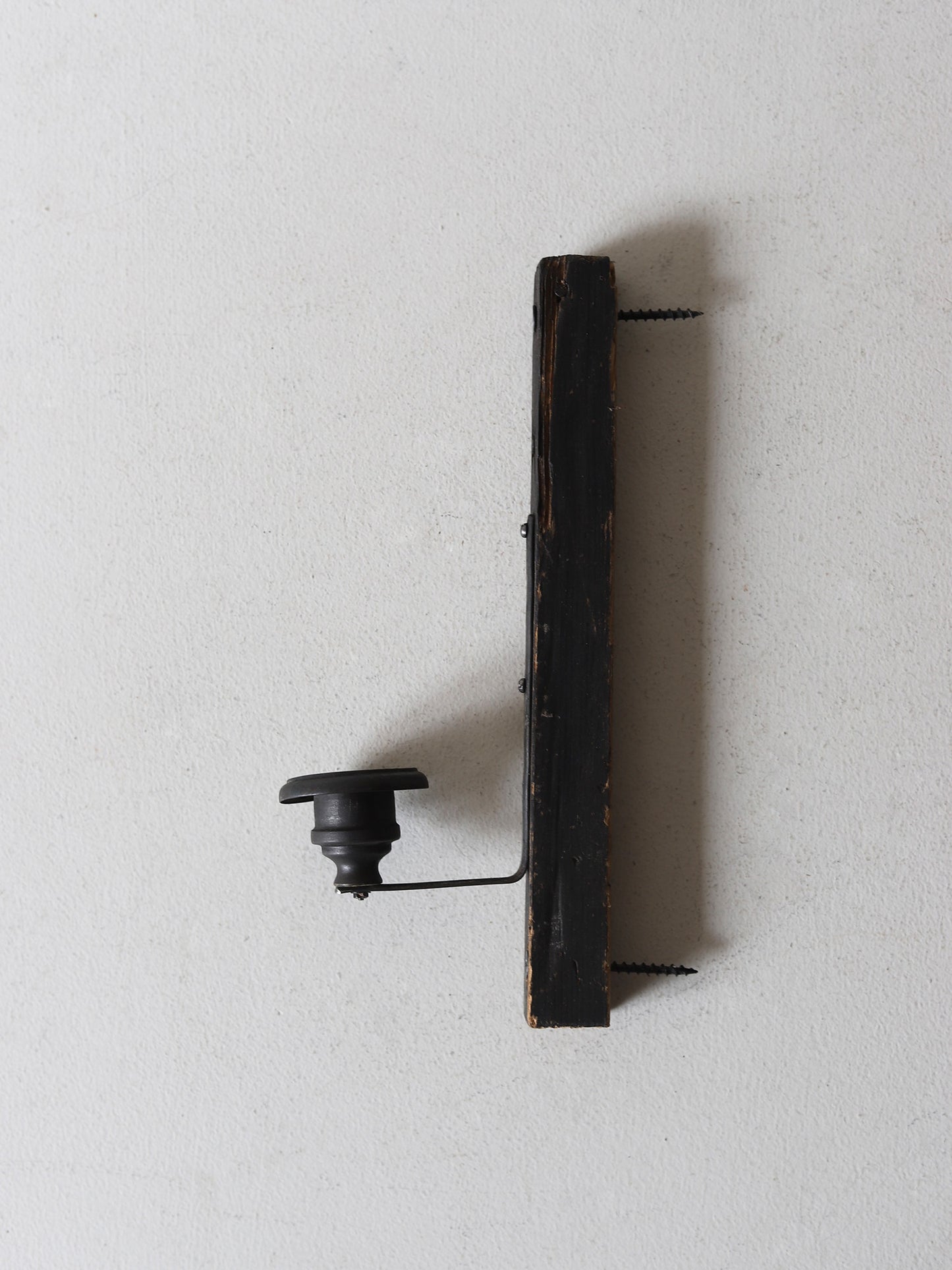 WALL CANDLE STAND