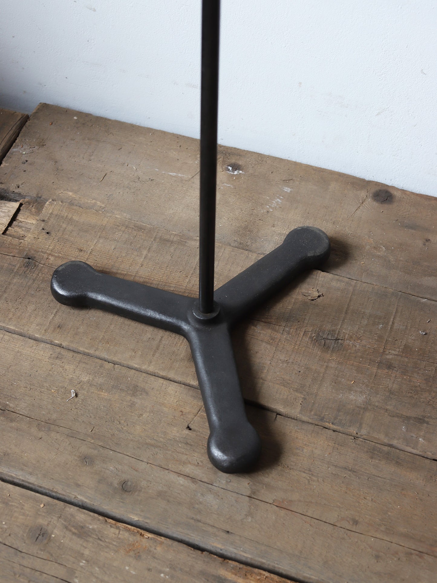 IRON STAND
