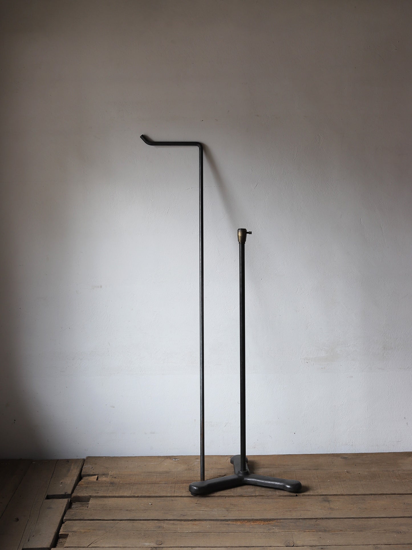 IRON STAND
