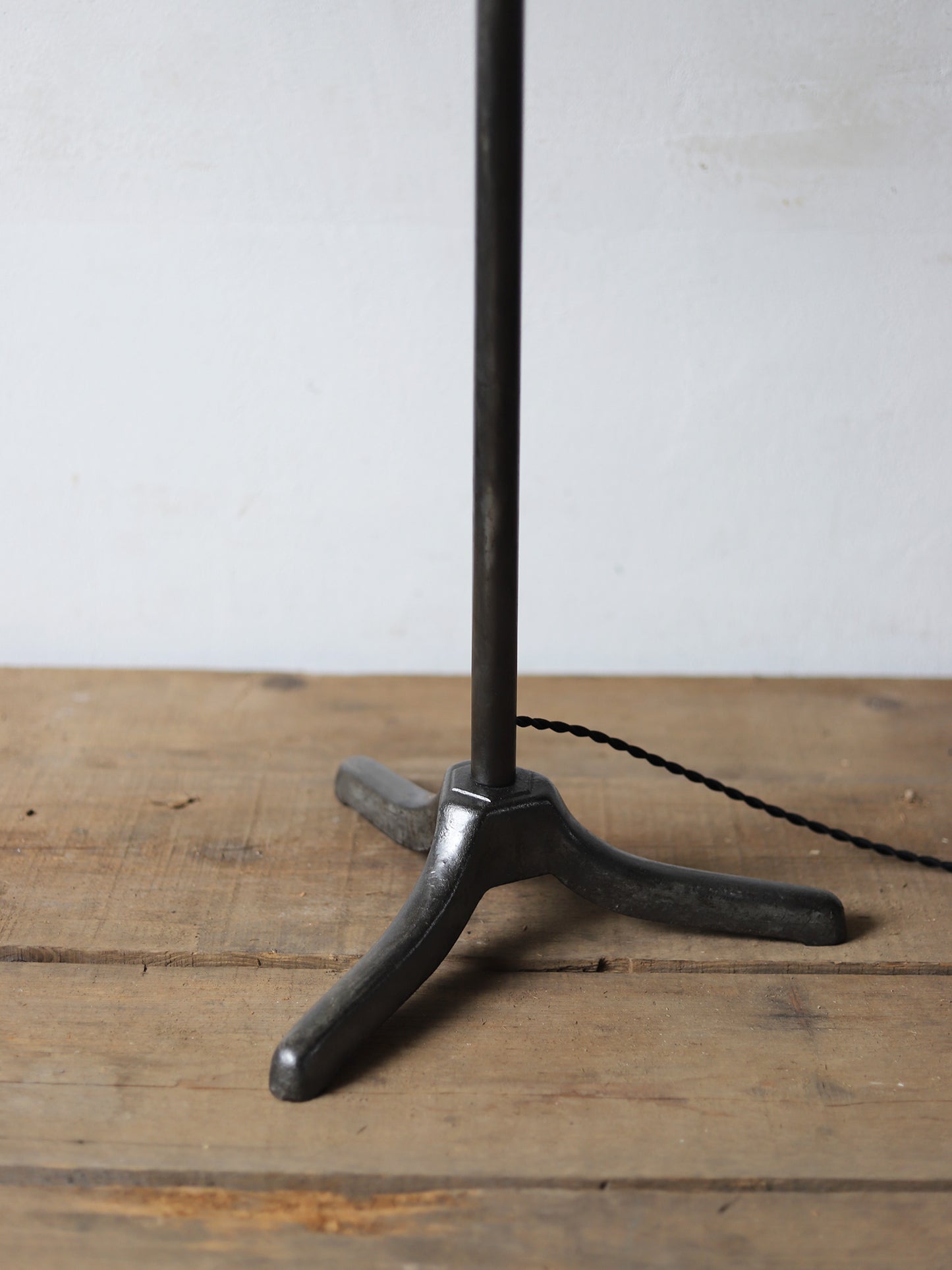 IRON STAND LAMP with BOOK STAND