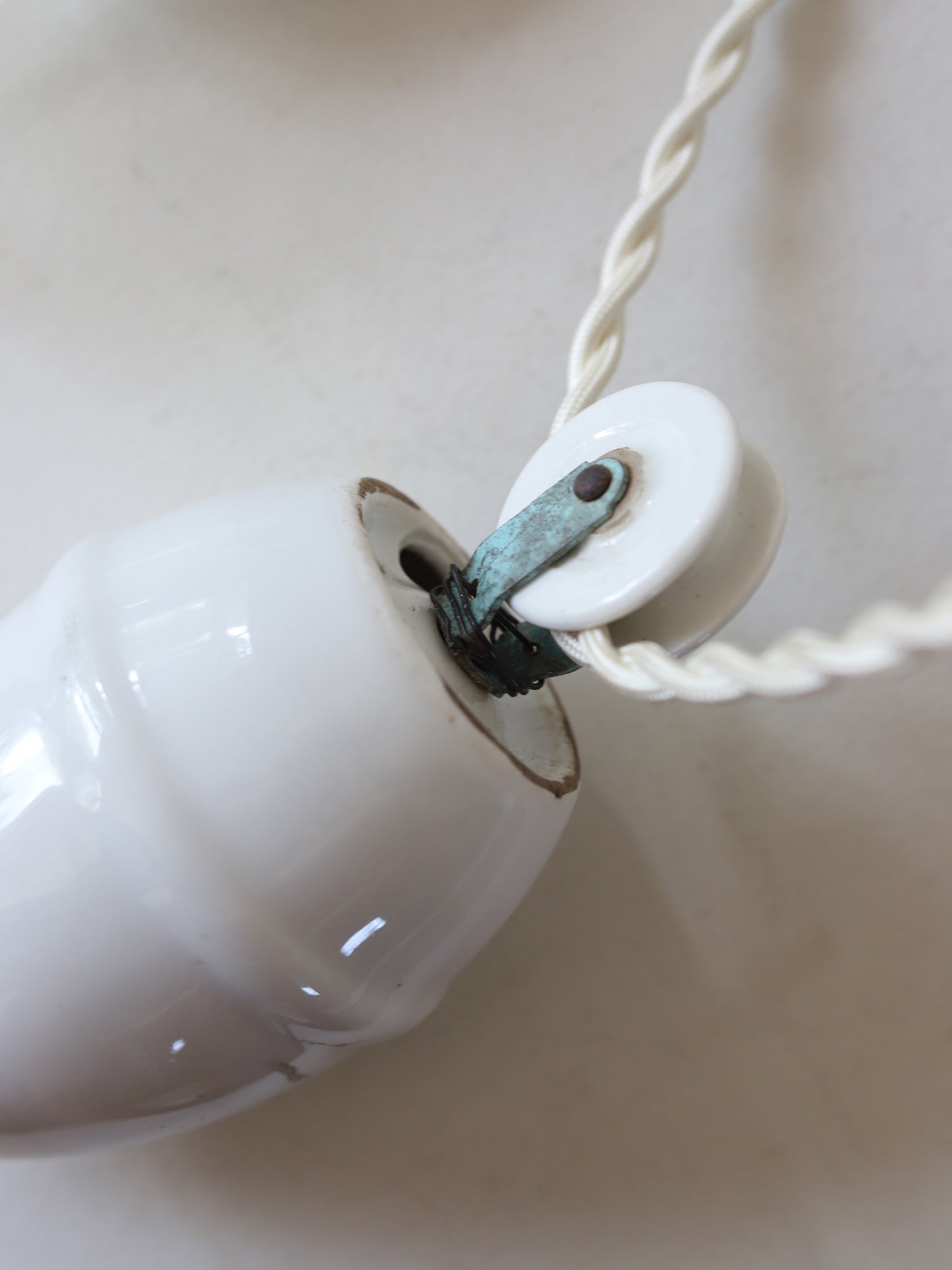 POTTERY LIFTING LAMP